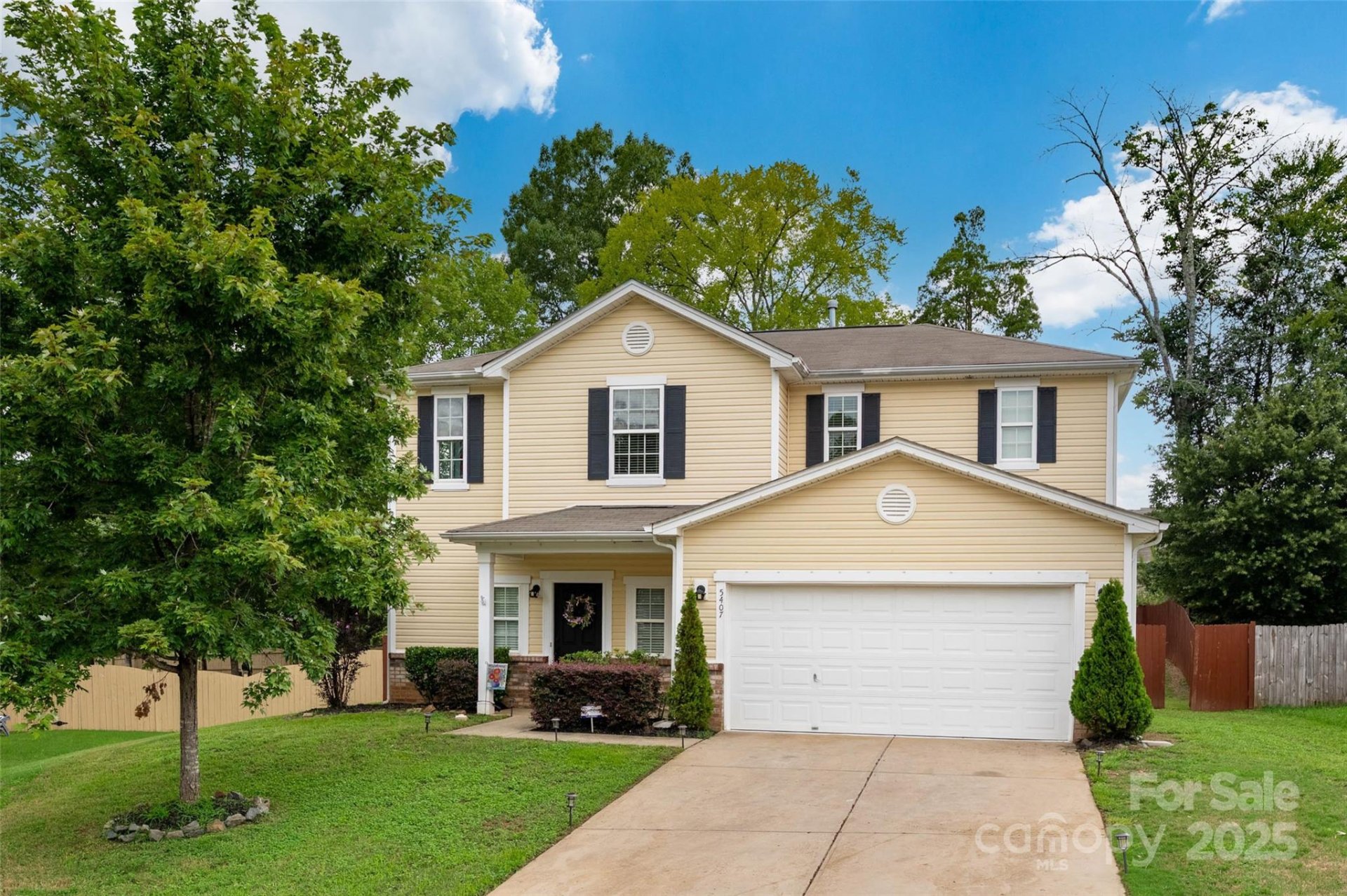Property image 1 at 5407 Fenway Drive, Charlotte, NC 28273