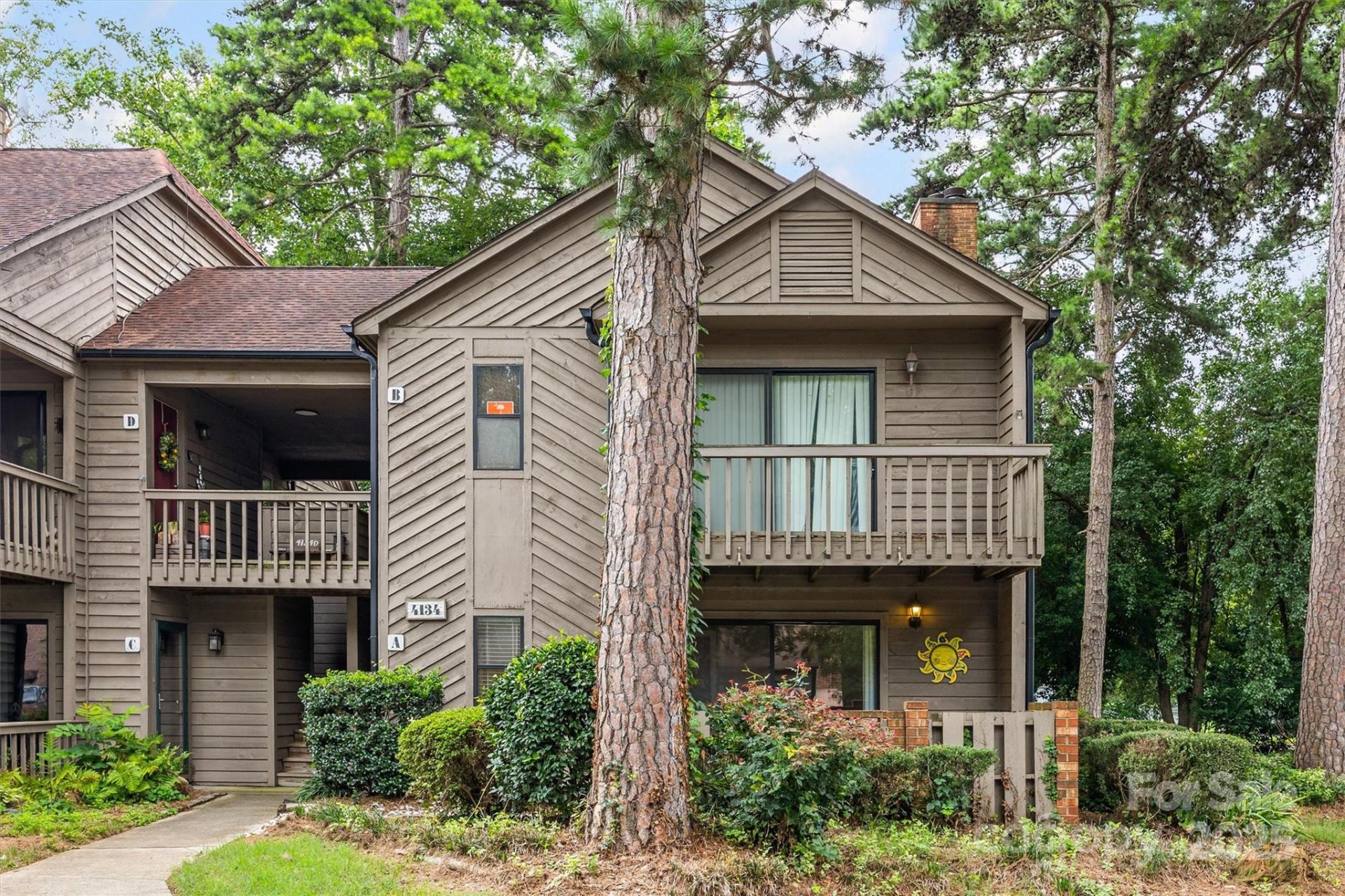 4134 Charlotte Highway