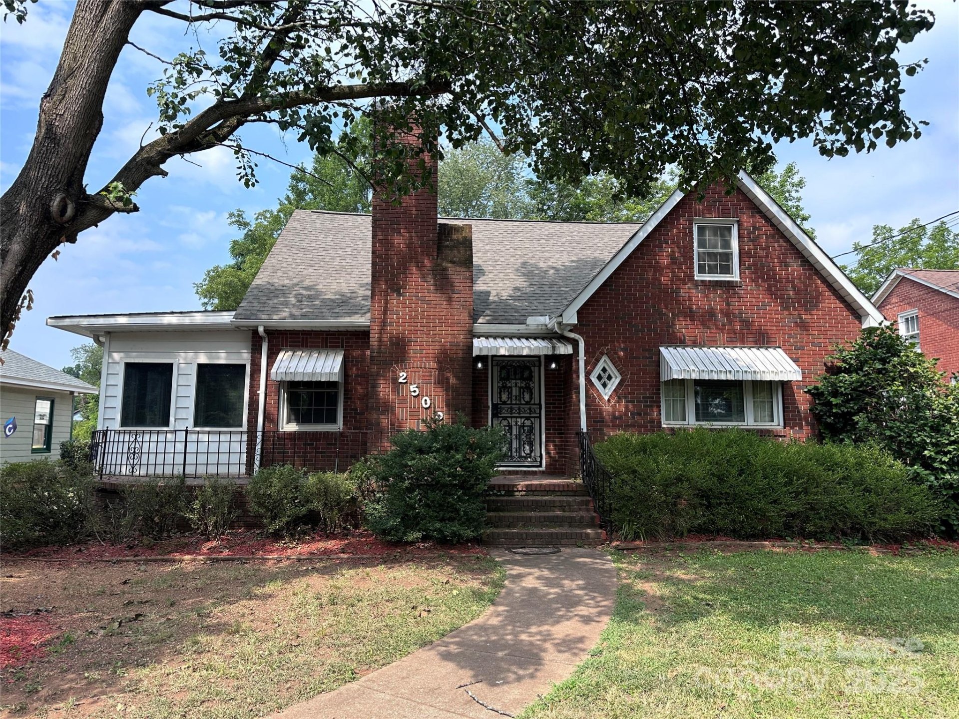 Property image 1 at 2505 Tuckaseegee Road, Charlotte, NC 28208