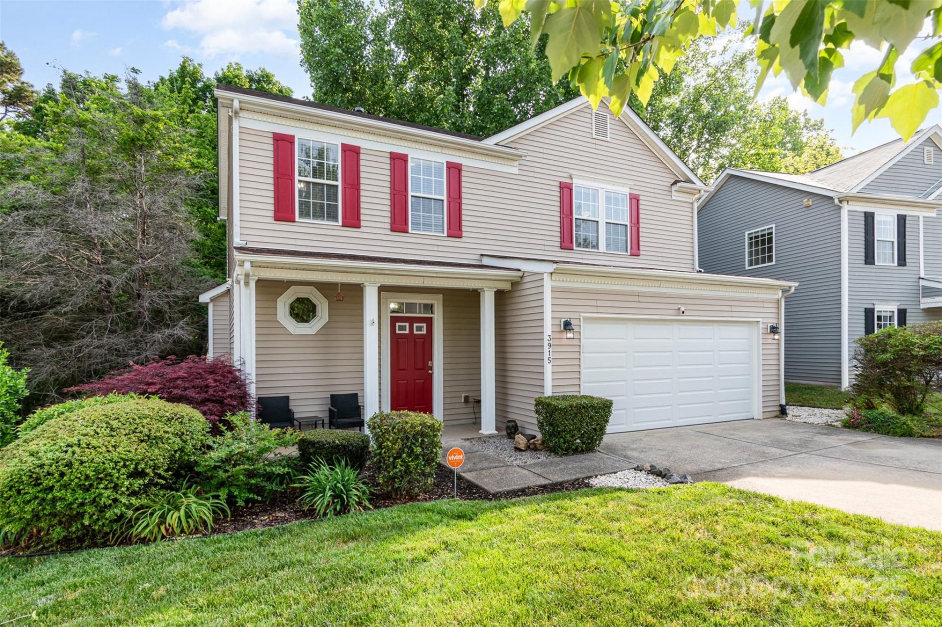 Property at 3915 Planters Watch Drive, Charlotte, NC 28278