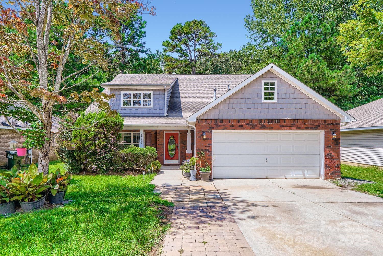 Catawba River Plantation, Charlotte Community