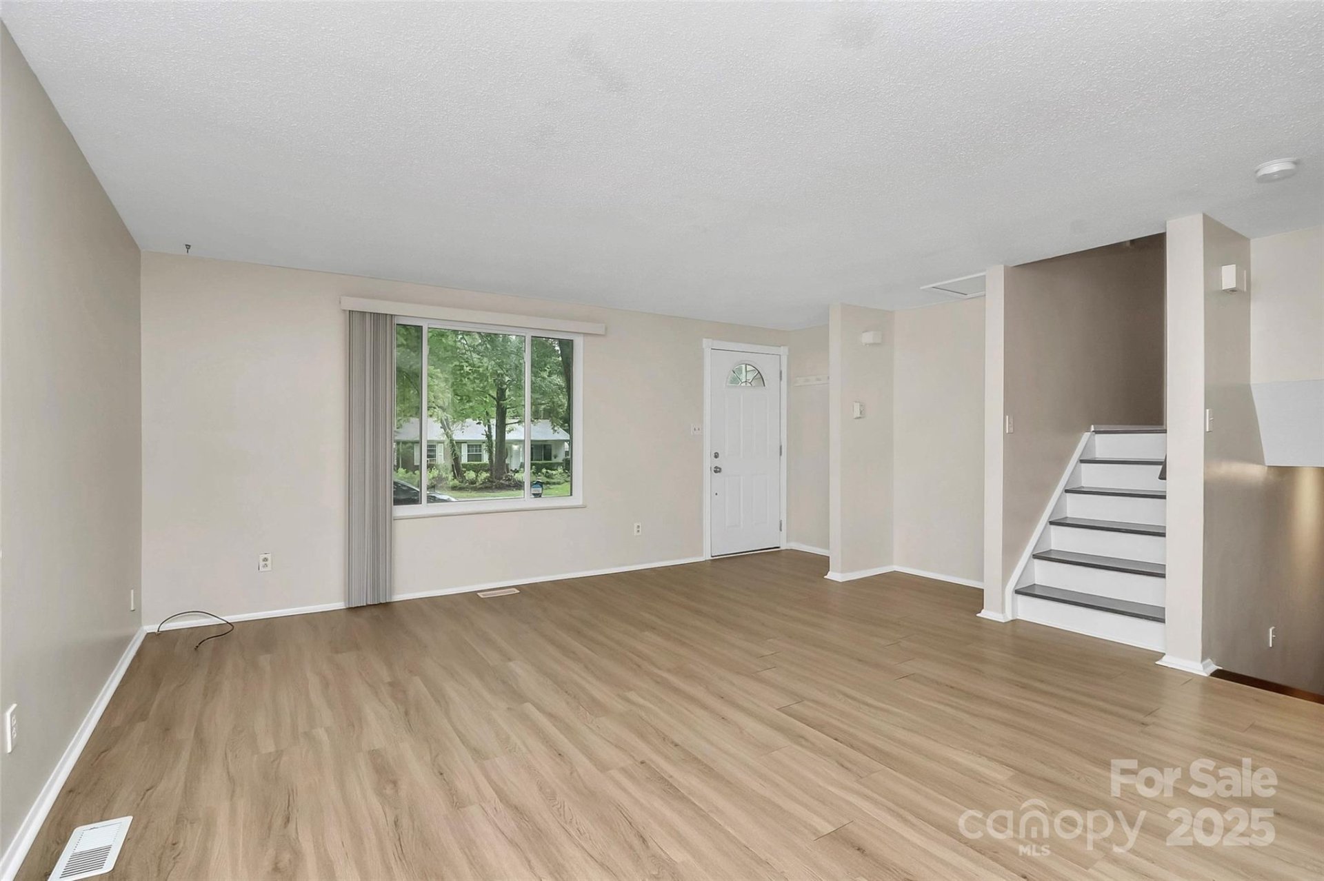 Property image 4 at 6230 Holly Knoll Drive, Charlotte, NC 28227