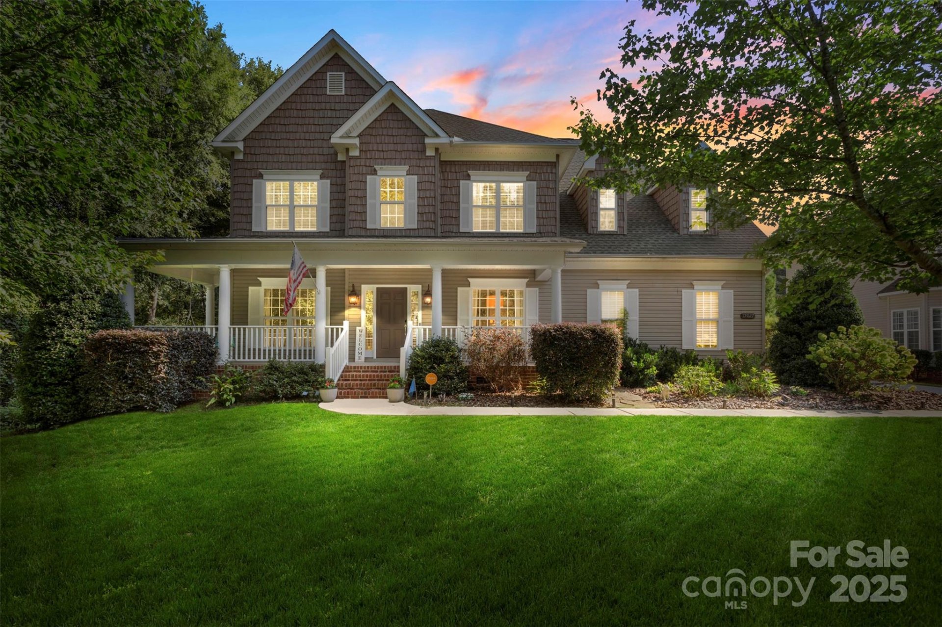 Latta Springs, Huntersville Community