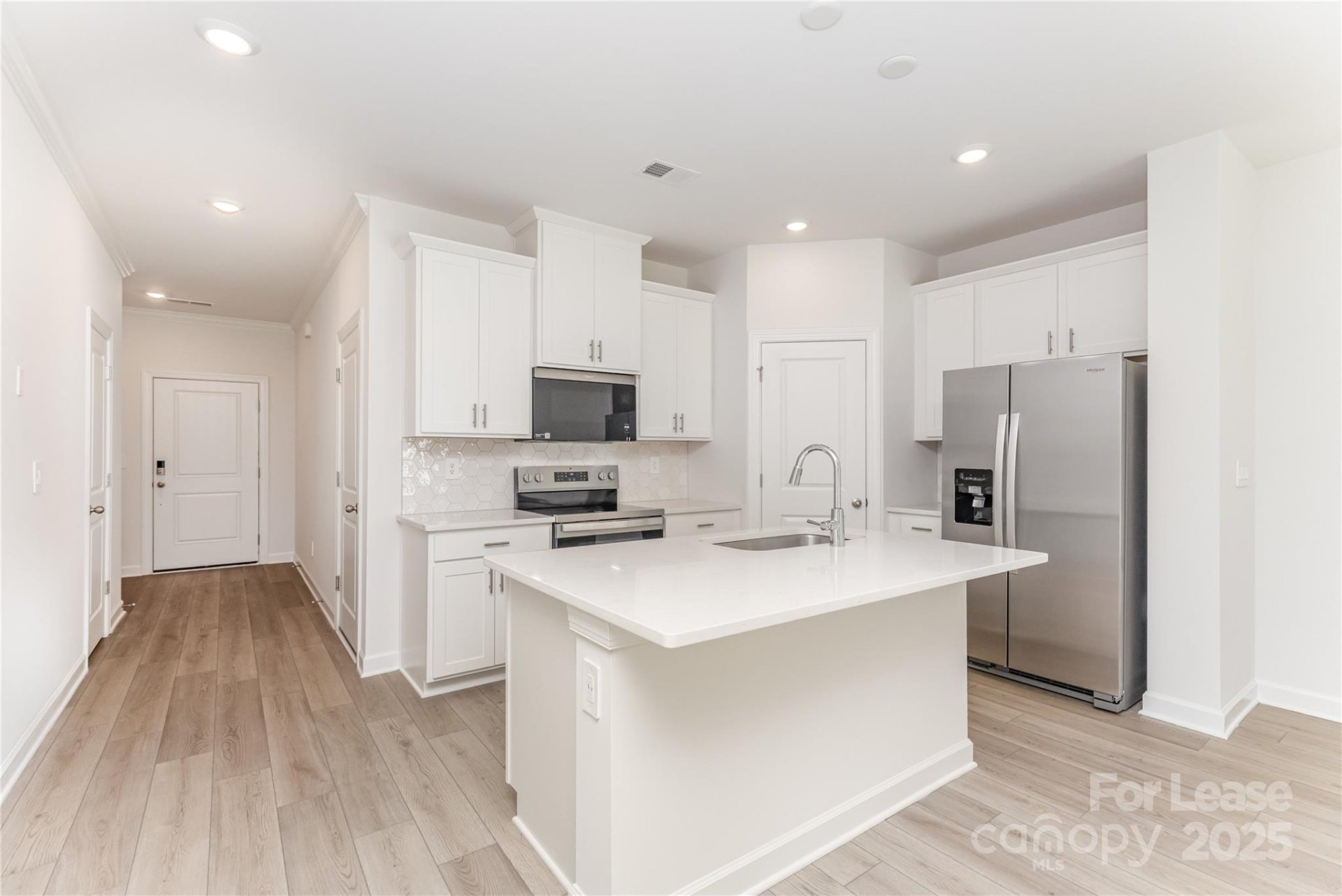 Property image 5 at 4117 Summit Woods Drive, Charlotte, NC 28216