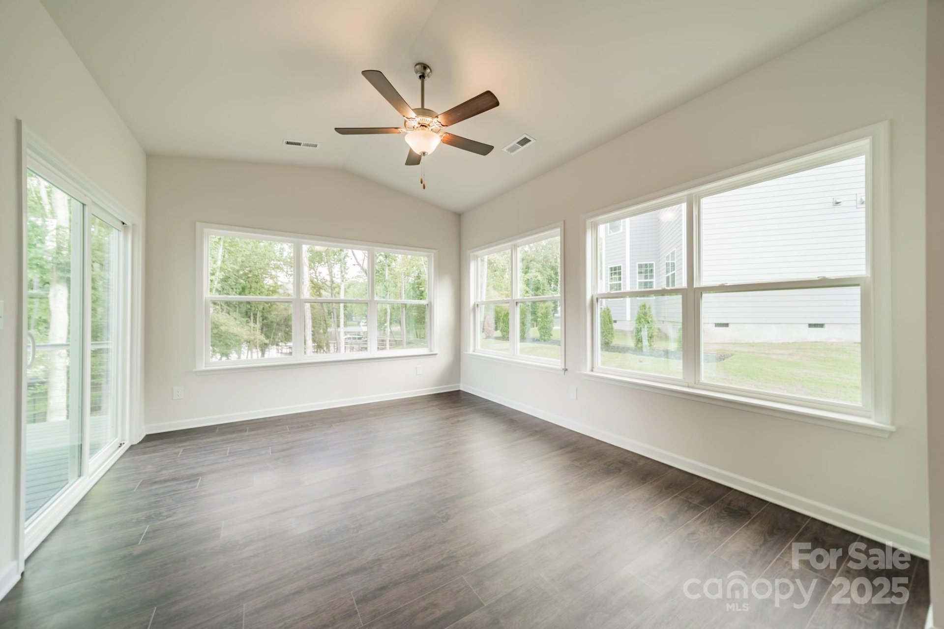 Property image 5 at 6034 Jepson Court, Charlotte, NC 28214