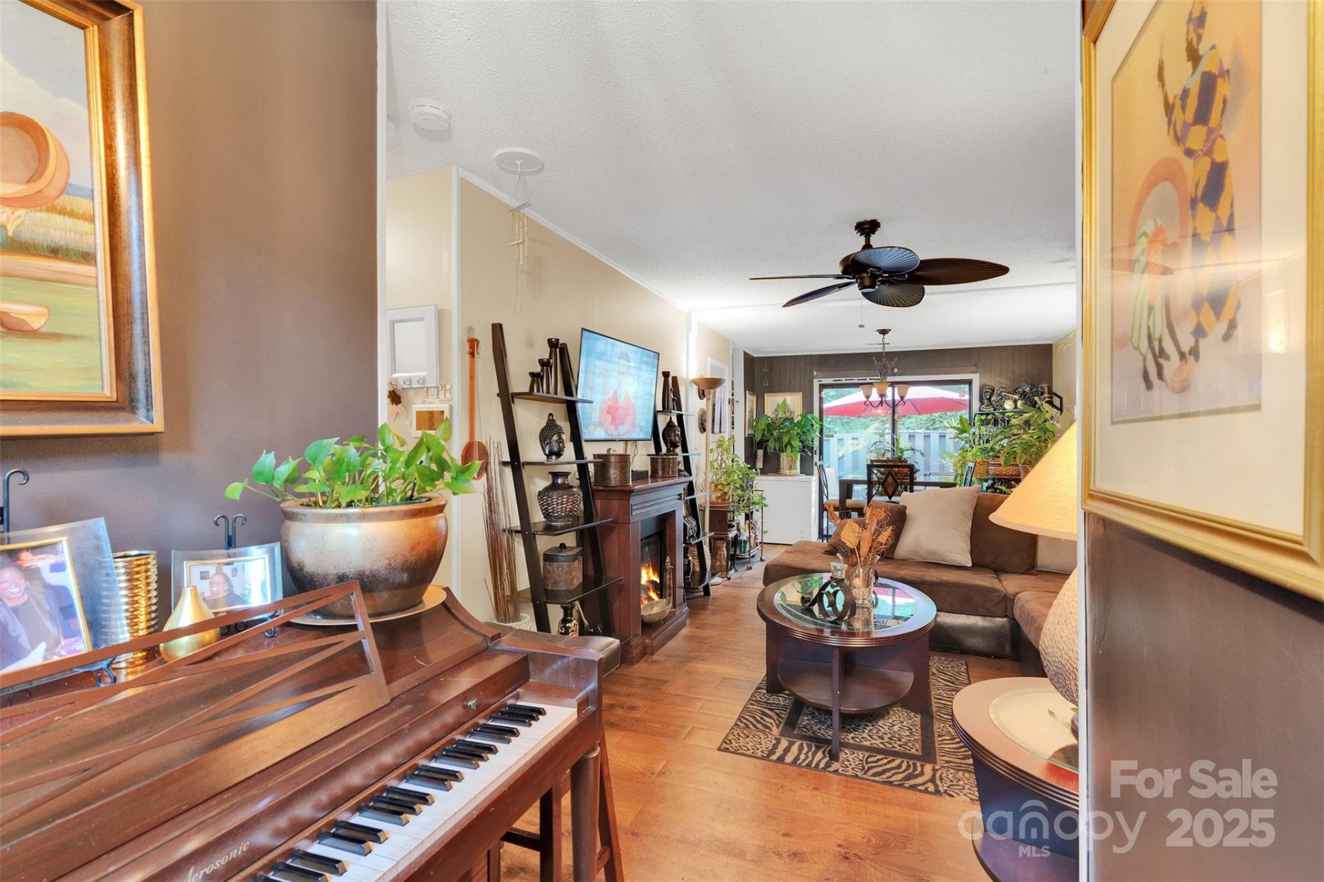 Property image 4 at 6109 Bent Tree Court, Charlotte, NC 28212