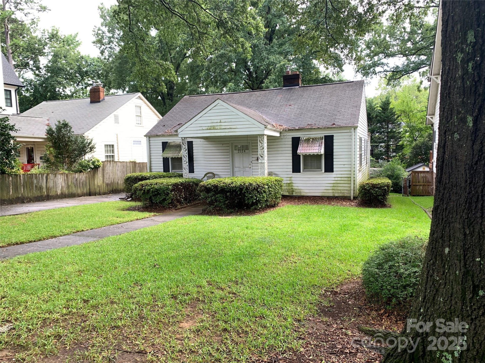 Property image 3 at 2124 Bay Street, Charlotte, NC 28205