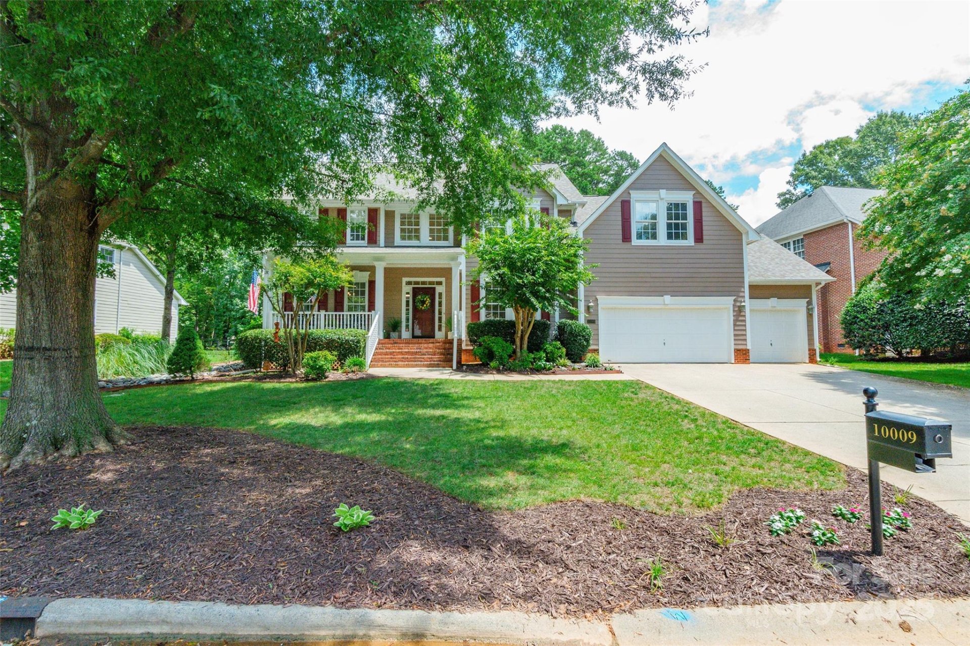 Property image 2 at 10009 Devonshire Drive, Huntersville, NC 28078
