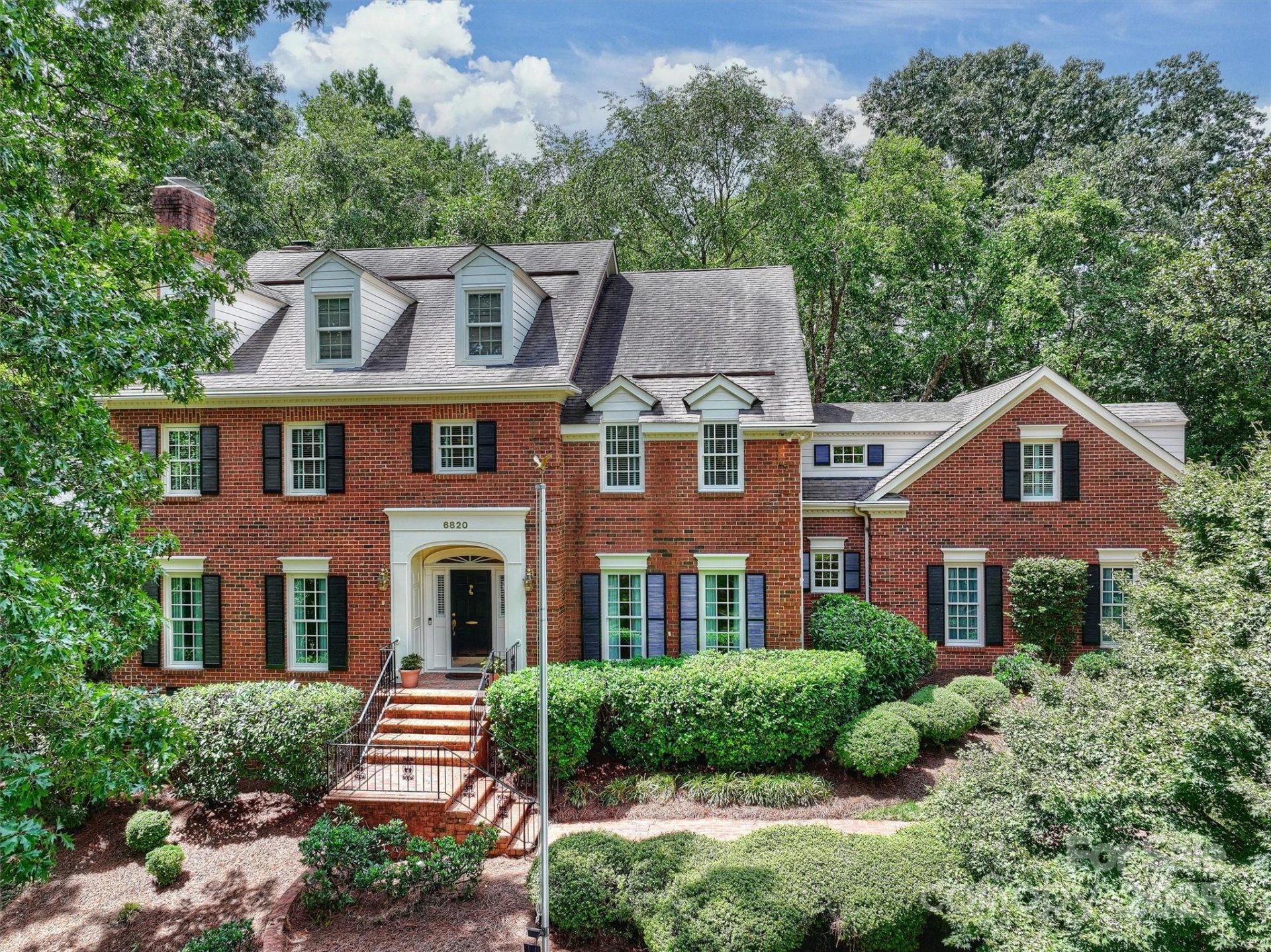 Property image 1 at 6820 Aronomink Drive, Charlotte, NC 28210