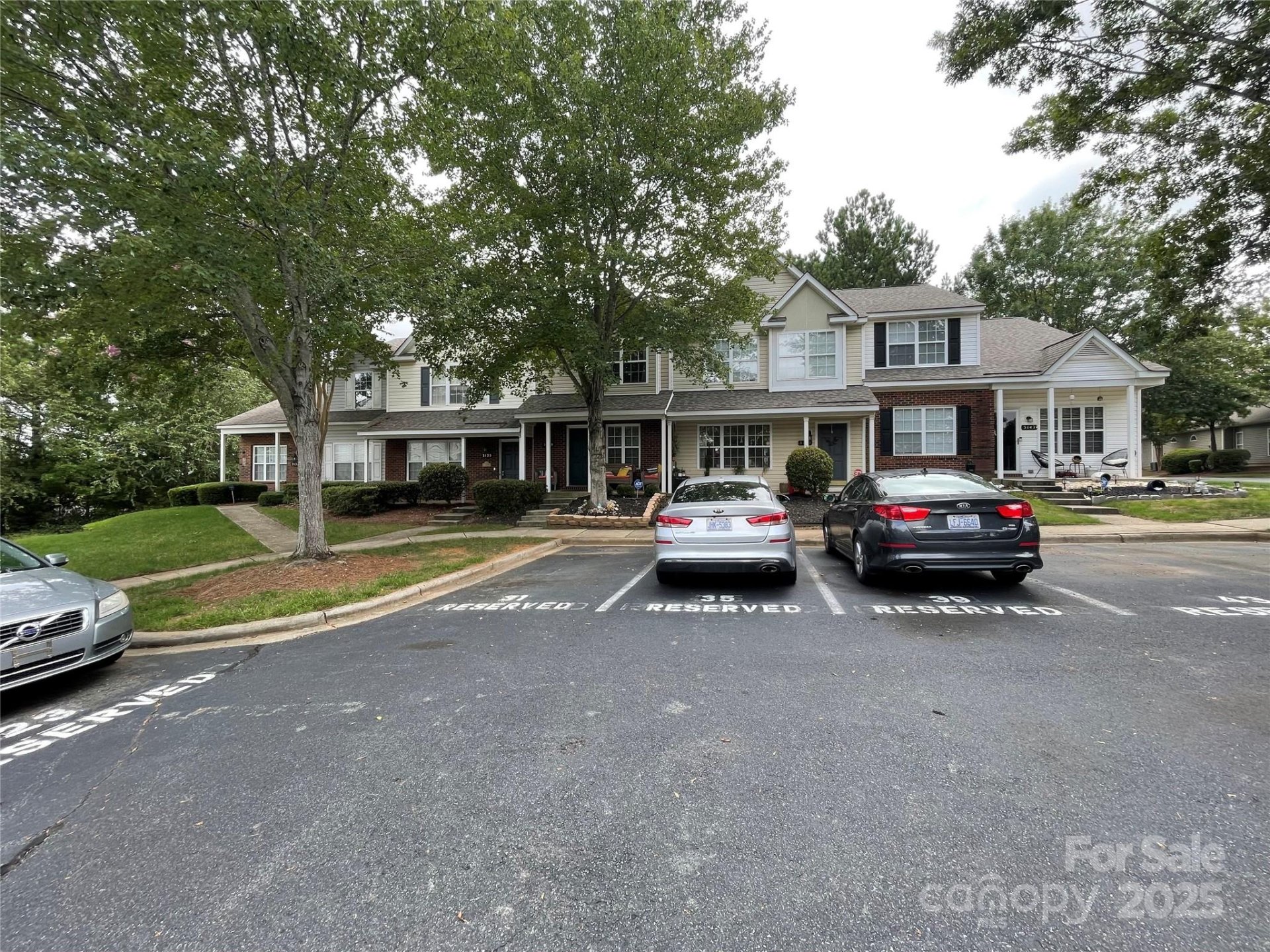Property image 2 at 3135 Falling Rock Court, Charlotte, NC 28213