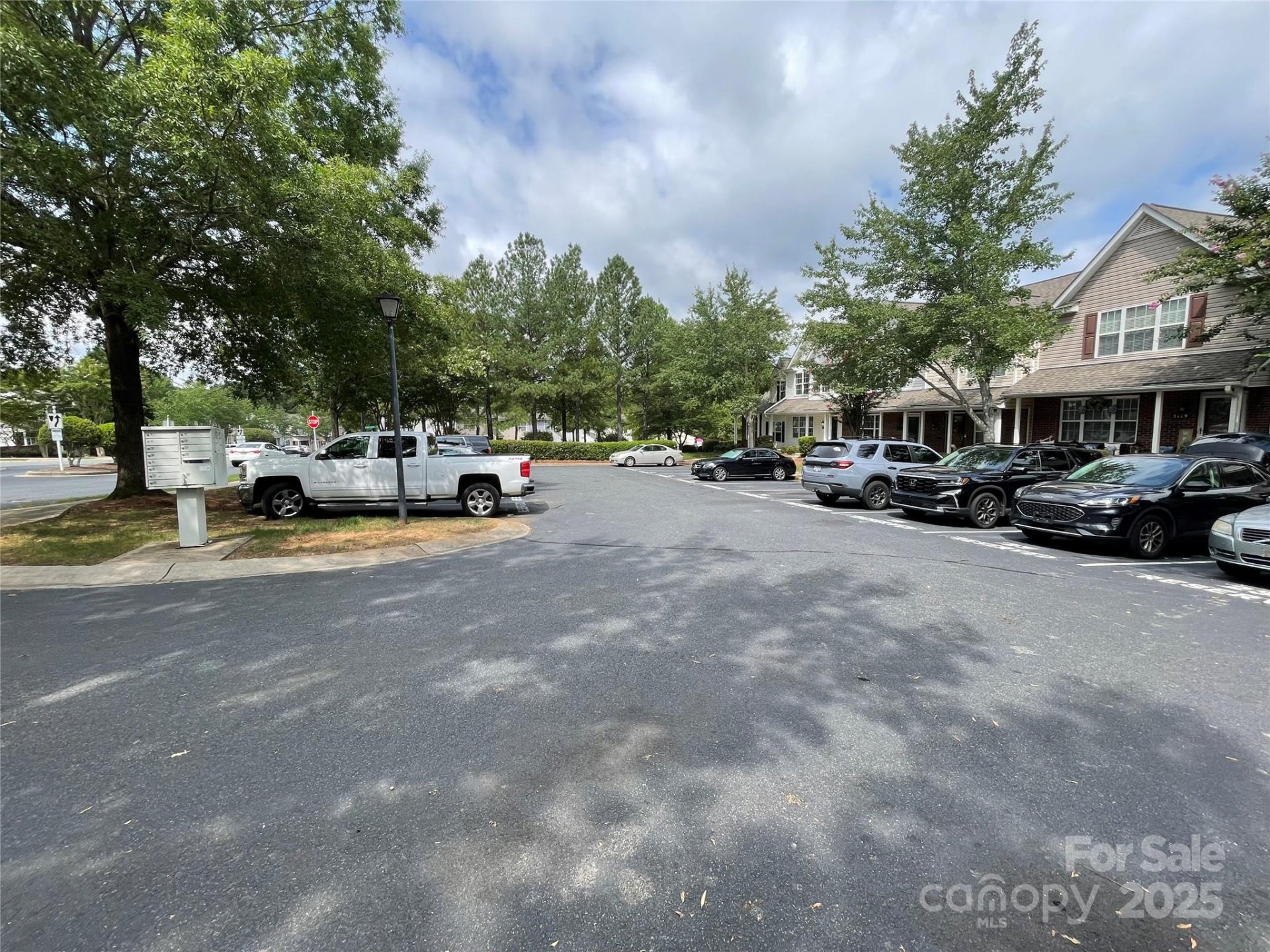 Property image 4 at 3135 Falling Rock Court, Charlotte, NC 28213