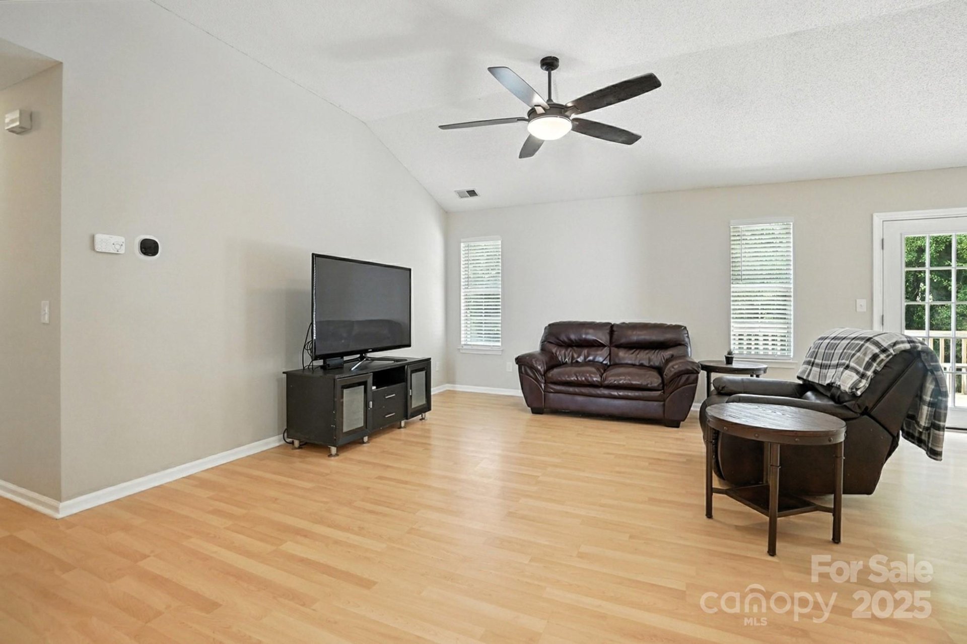 Property image 3 at 11531 Kempsford Drive, Charlotte, NC 28262