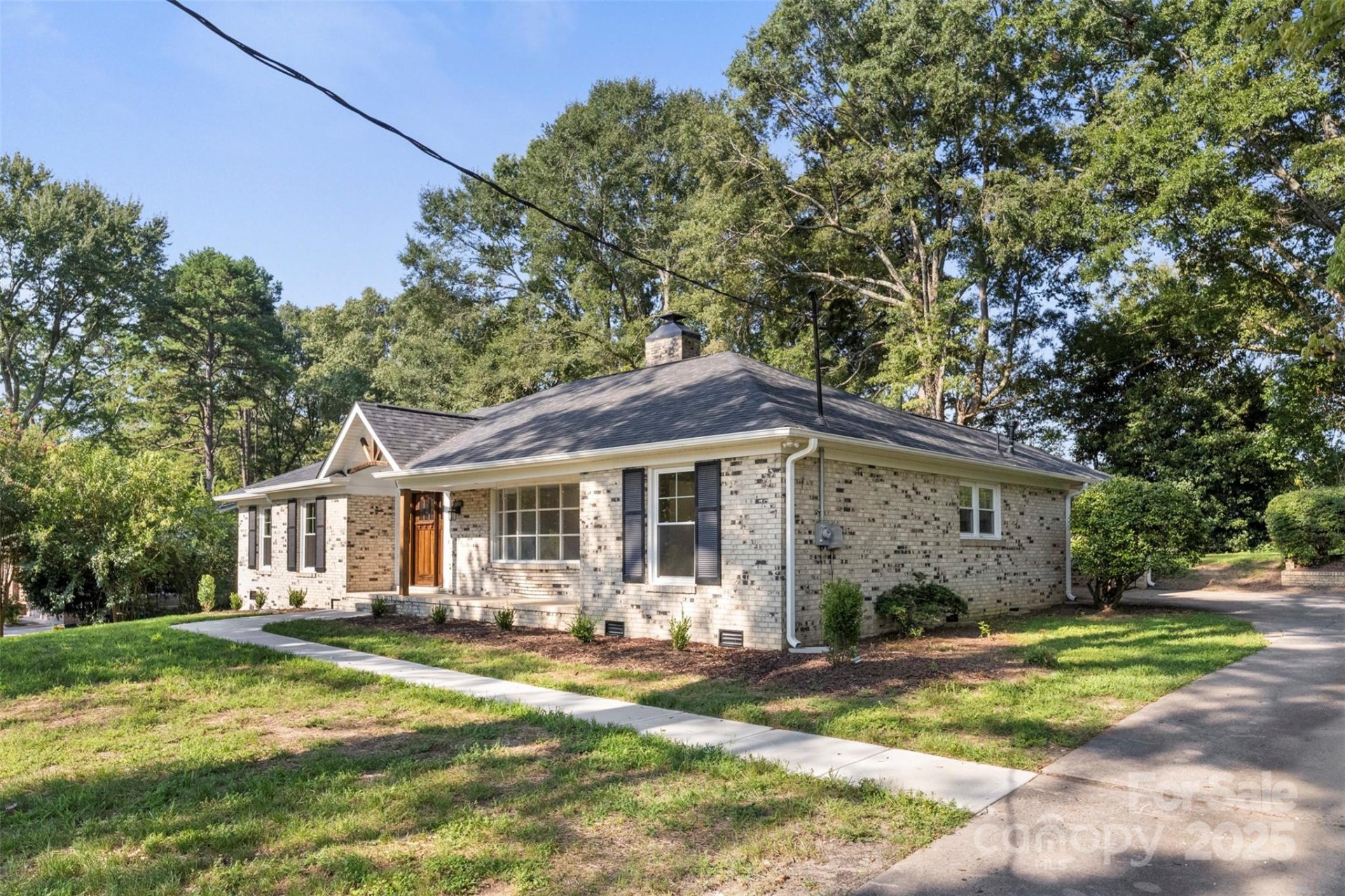 Property image 2 at 1915 Kingston Drive, Gastonia, NC 28052