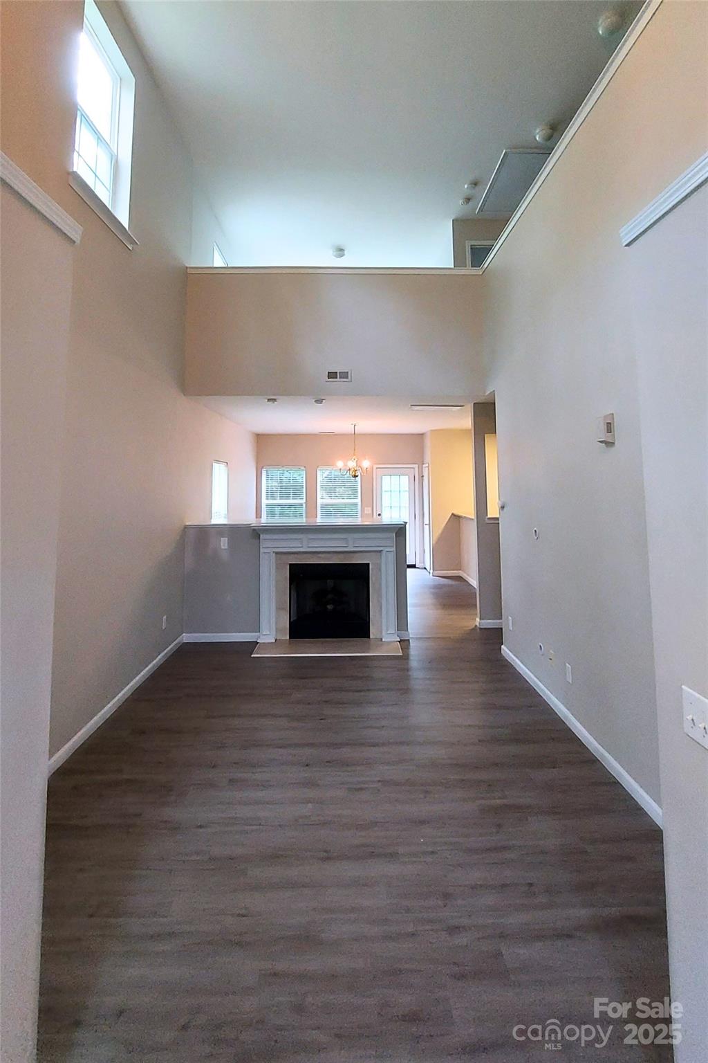 Property image 3 at 2184 Winthrop Chase Drive, Charlotte, NC 28212