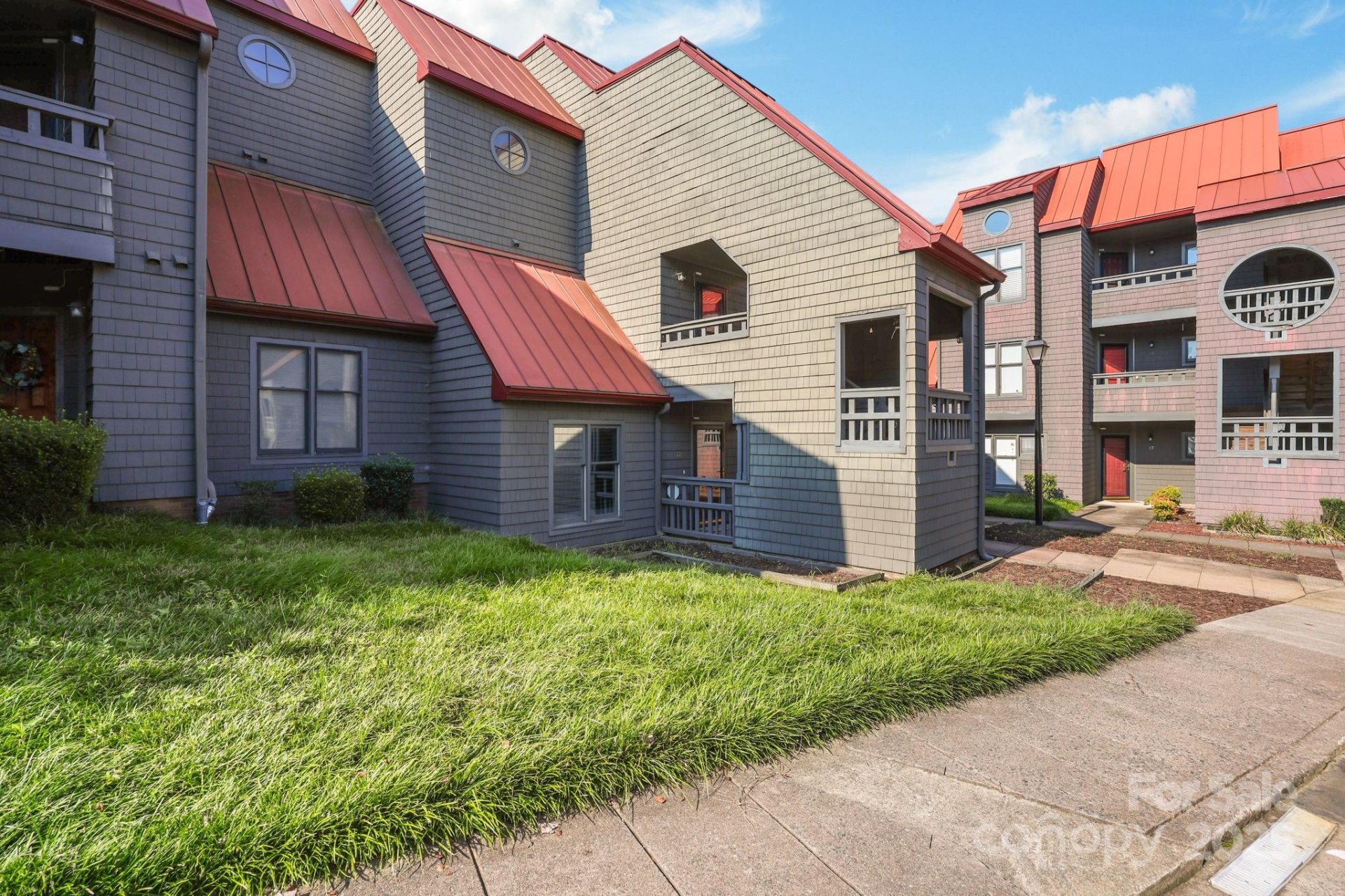 Property image 3 at 9037 J M Keynes Drive, Charlotte, NC 28262