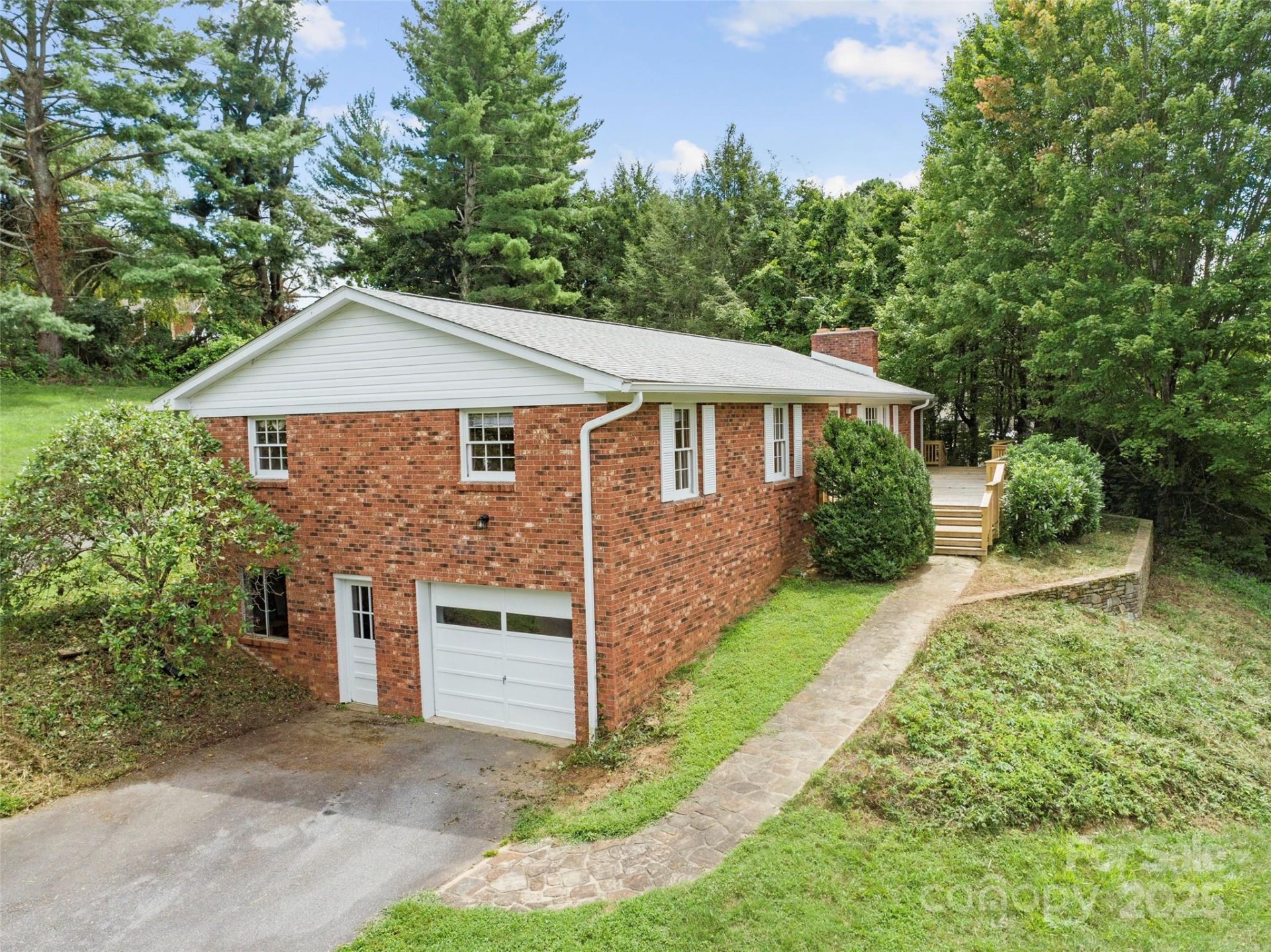 Property image 2 at 42 Sheppard Drive, Asheville, NC 28806