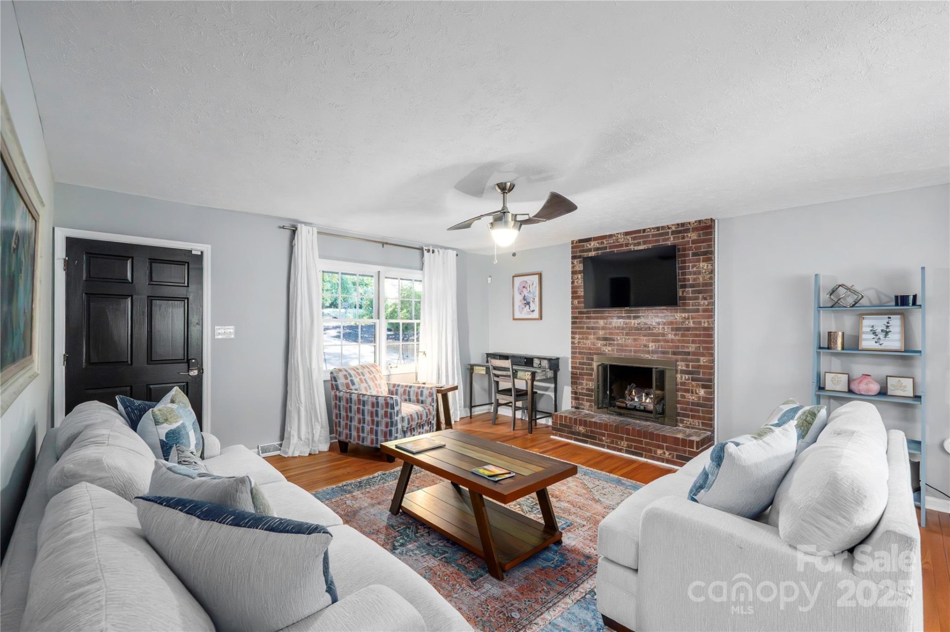 Property image 3 at 23 Springwood Drive, Asheville, NC 28805