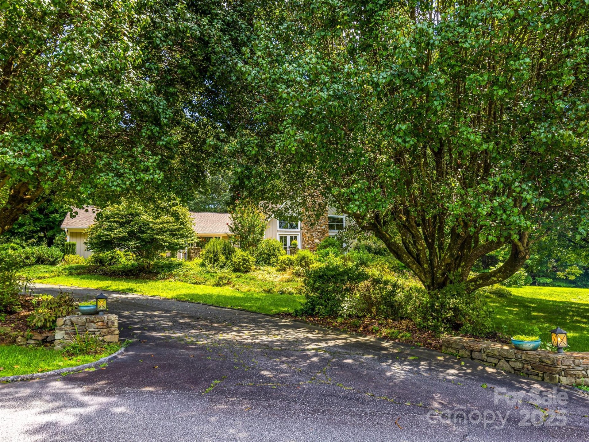 Property image 5 at 440 Rickel Drive, Hendersonville, NC 28739