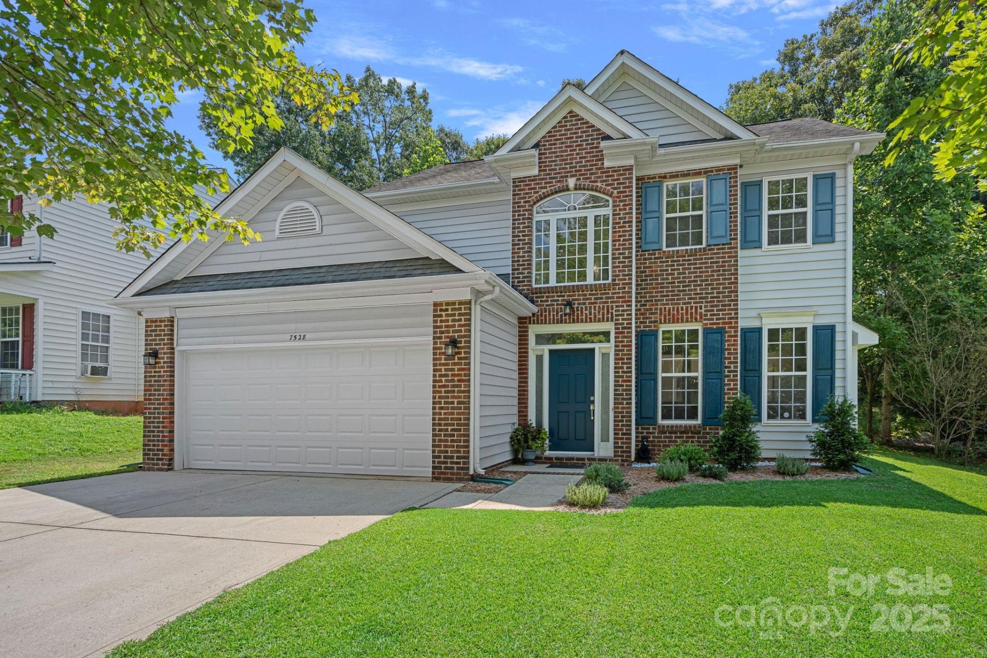 Property image 1 at 7528 Grabill Drive, Charlotte, NC 28269