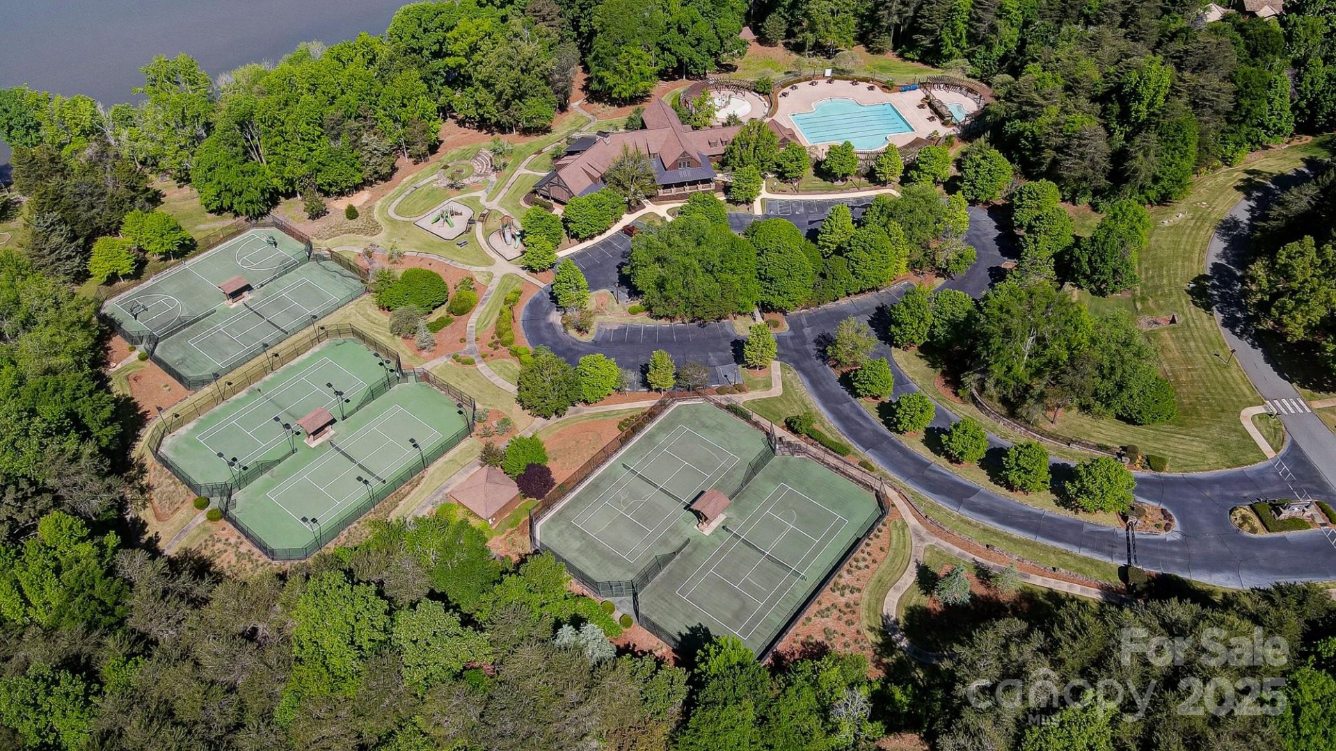 Property image 3 at 10629 Island Point Road, Charlotte, NC 28278