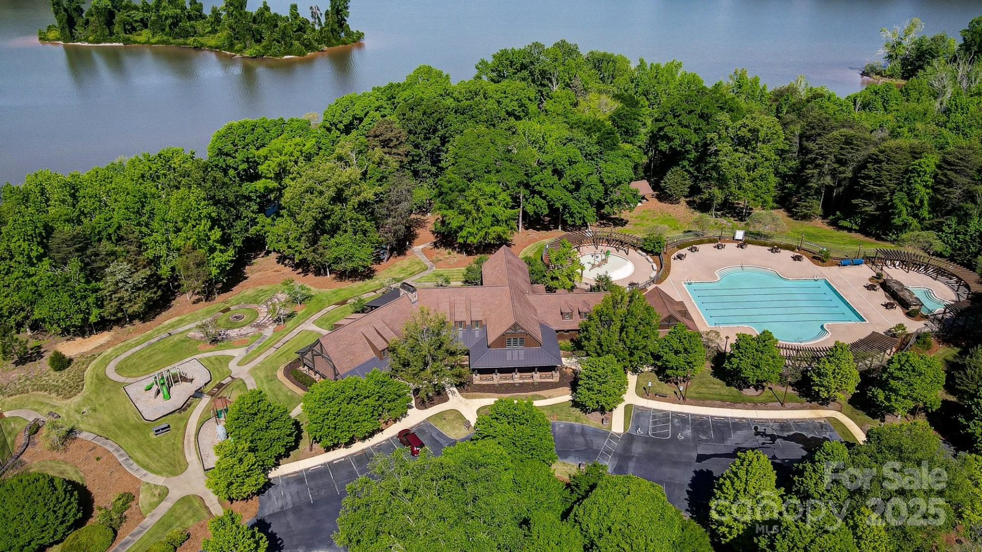 Property image 4 at 10629 Island Point Road, Charlotte, NC 28278