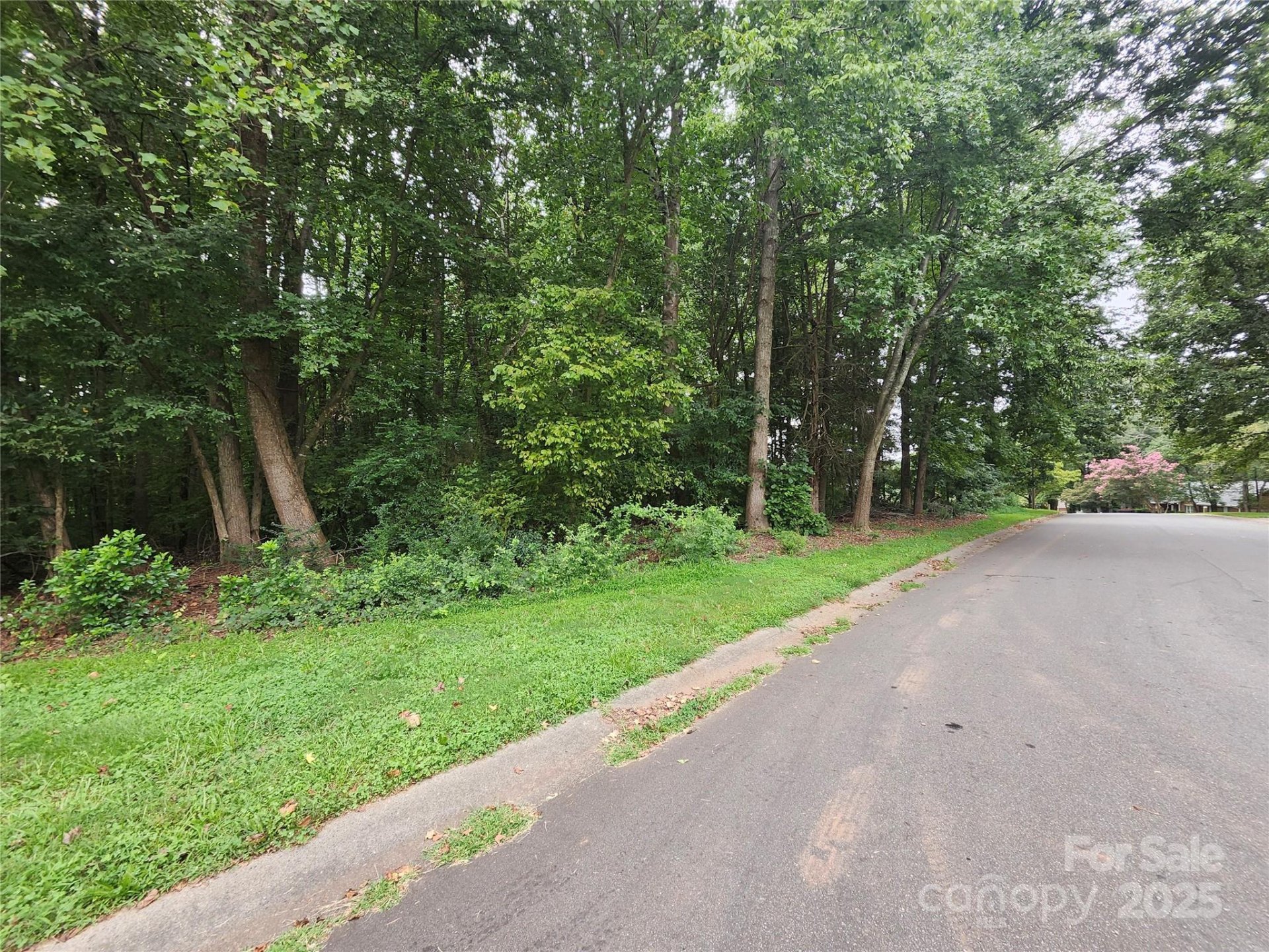 Property image 3 at 9928 Drawbridge Drive, Charlotte, NC 28215