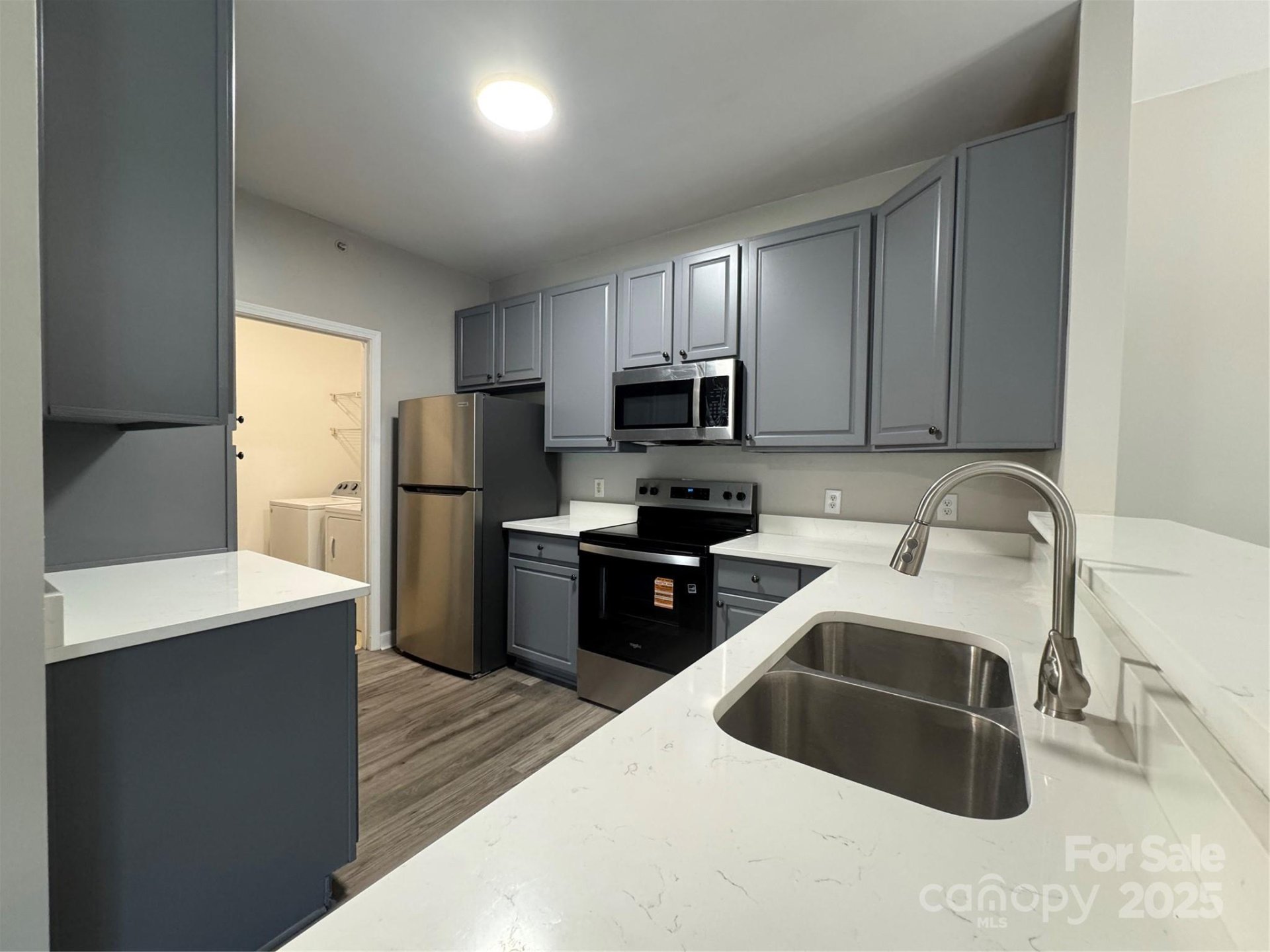 Property image 3 at 10676 Hill Point Court, Charlotte, NC 28262
