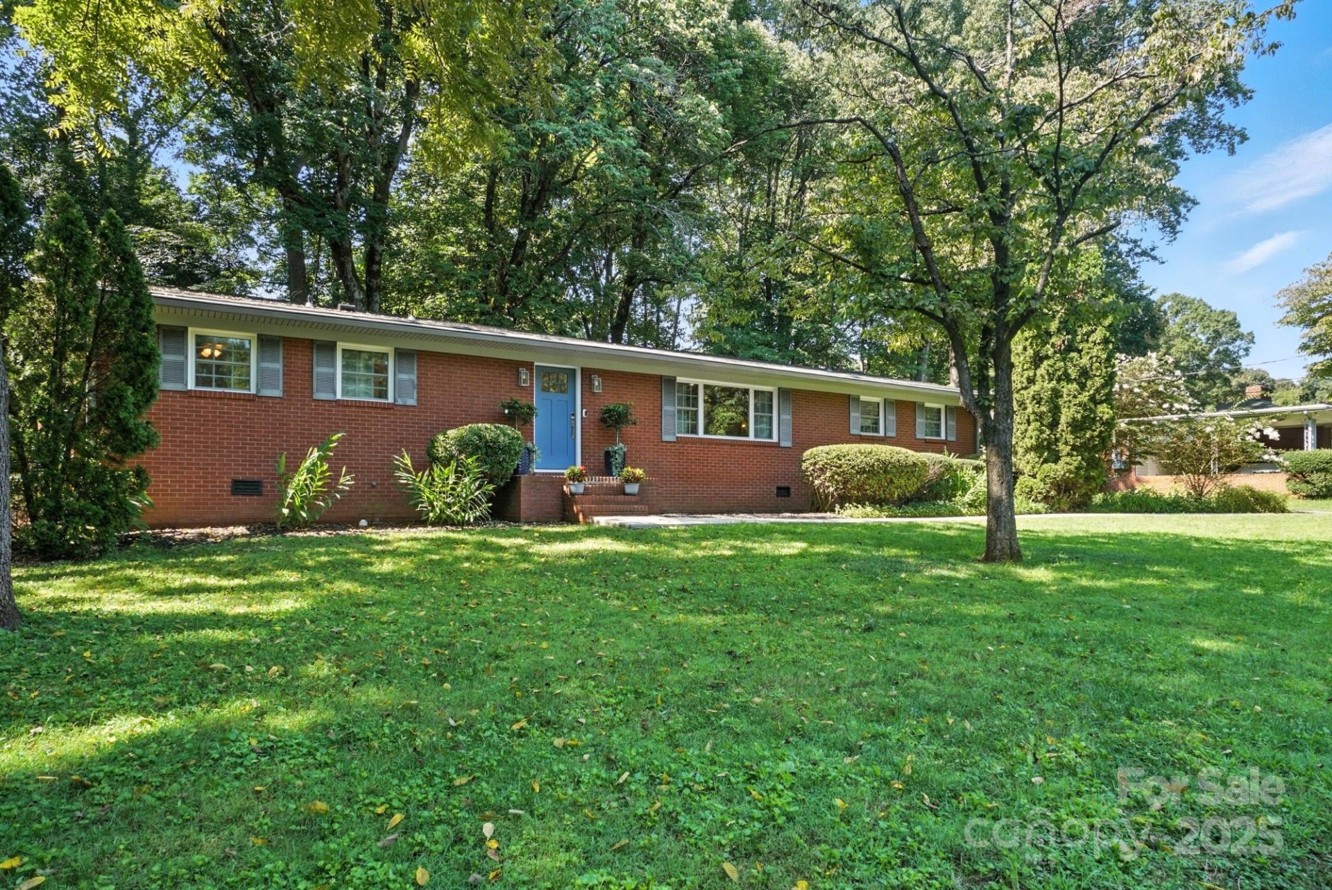 Property image 2 at 7108 Preston Court, Charlotte, NC 28215