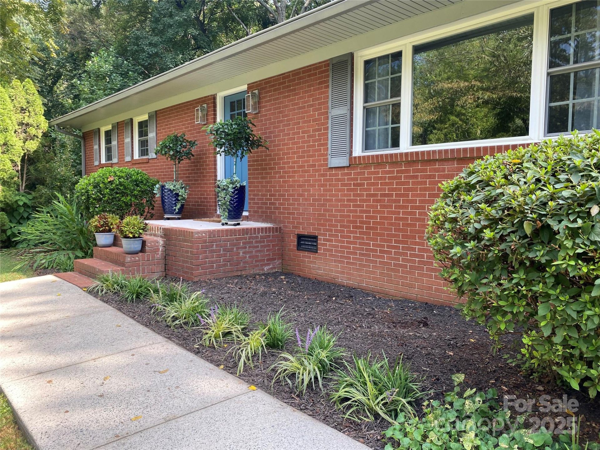 Property image 3 at 7108 Preston Court, Charlotte, NC 28215