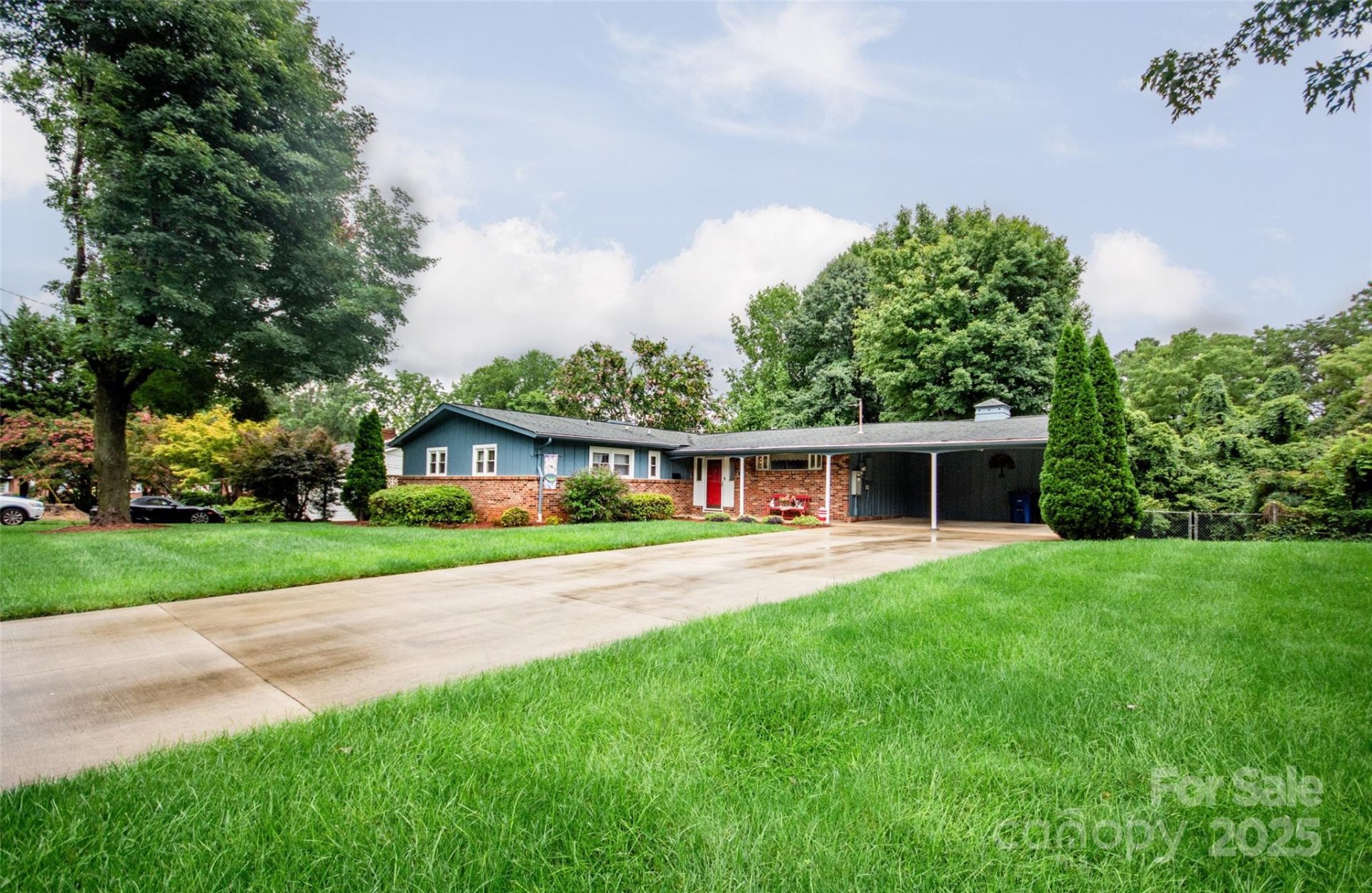 Druid Hills, Statesville Community
