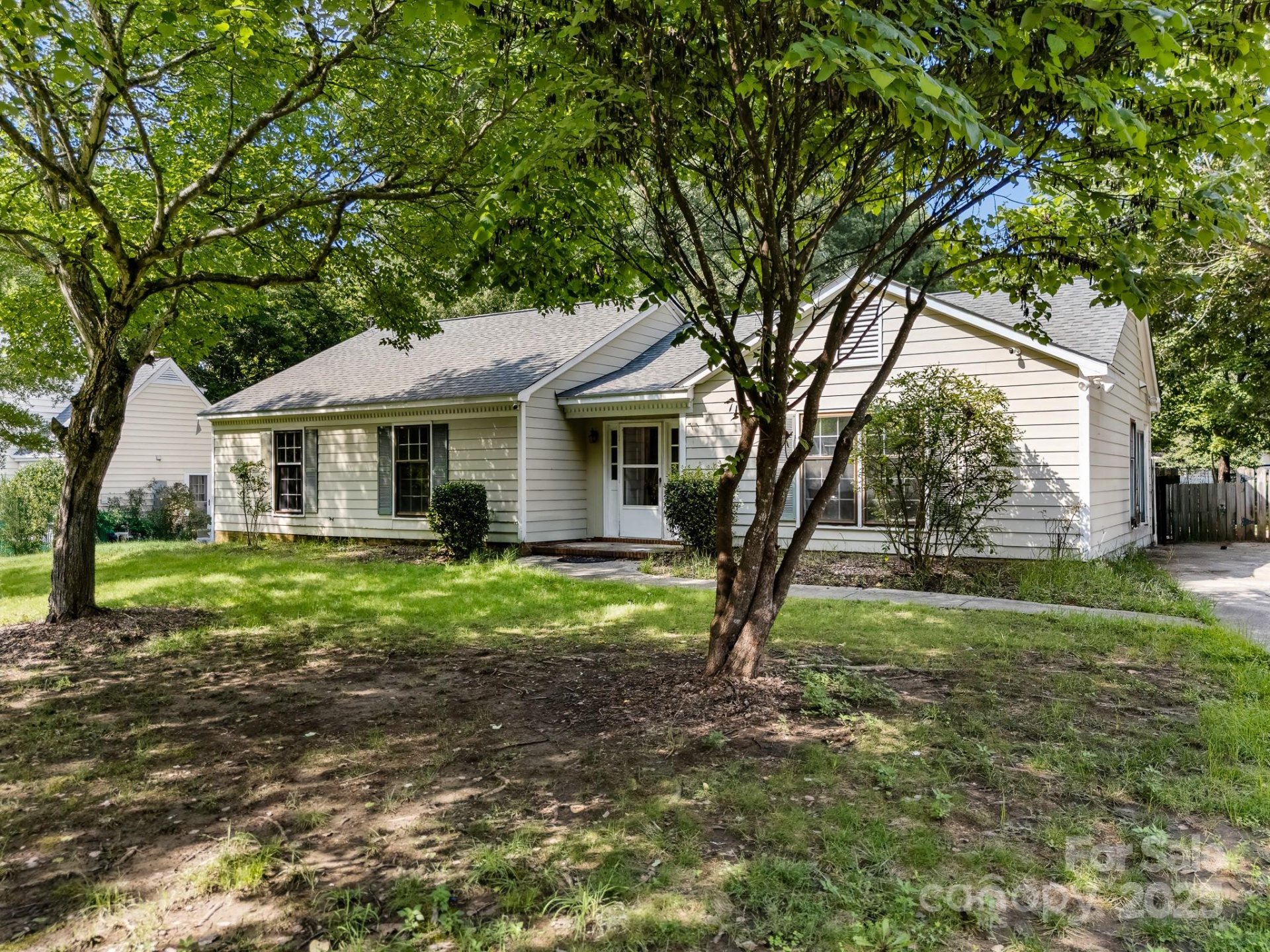 Property image 2 at 2506 Lawton Bluff Road, Charlotte, NC 28226