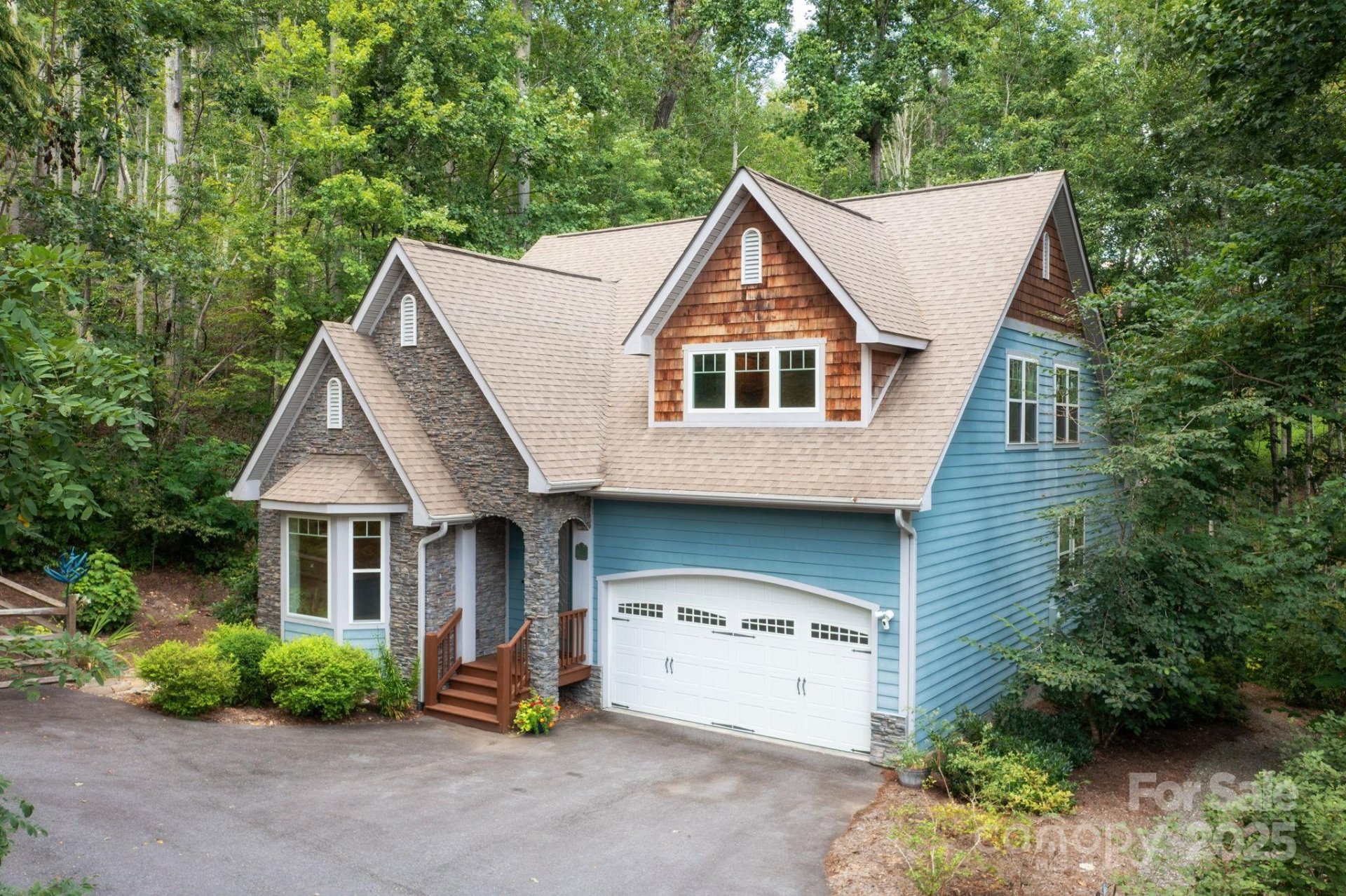 Property at 17 Bohemian Lane, Asheville, NC 28805