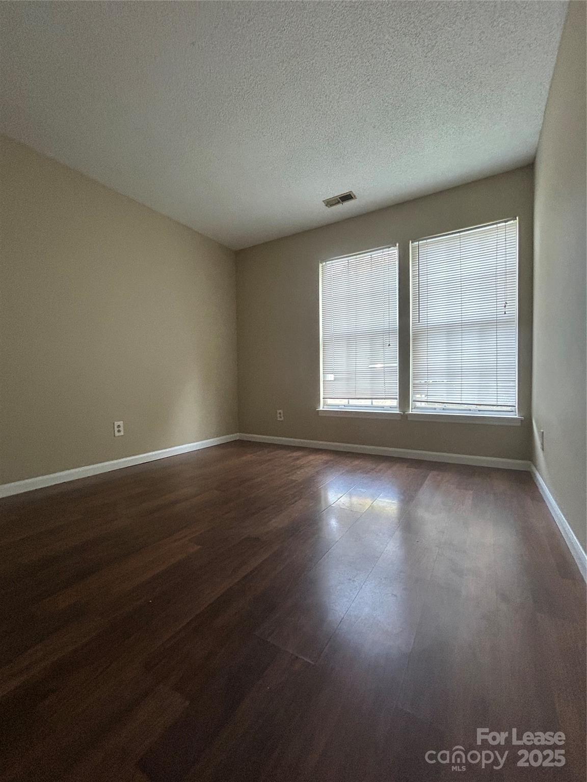 Property image 3 at 9619 Vinca Circle, Charlotte, NC 28213