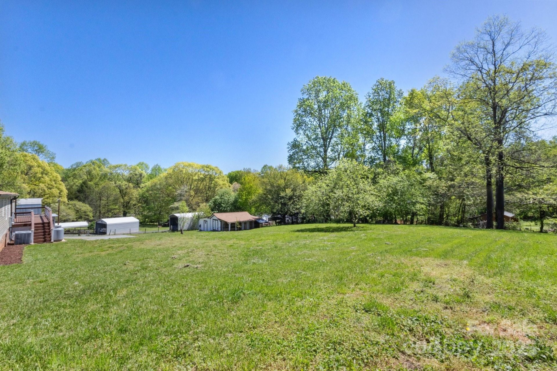 Property image 4 at 2942 Denwood Drive, Claremont, NC 28610