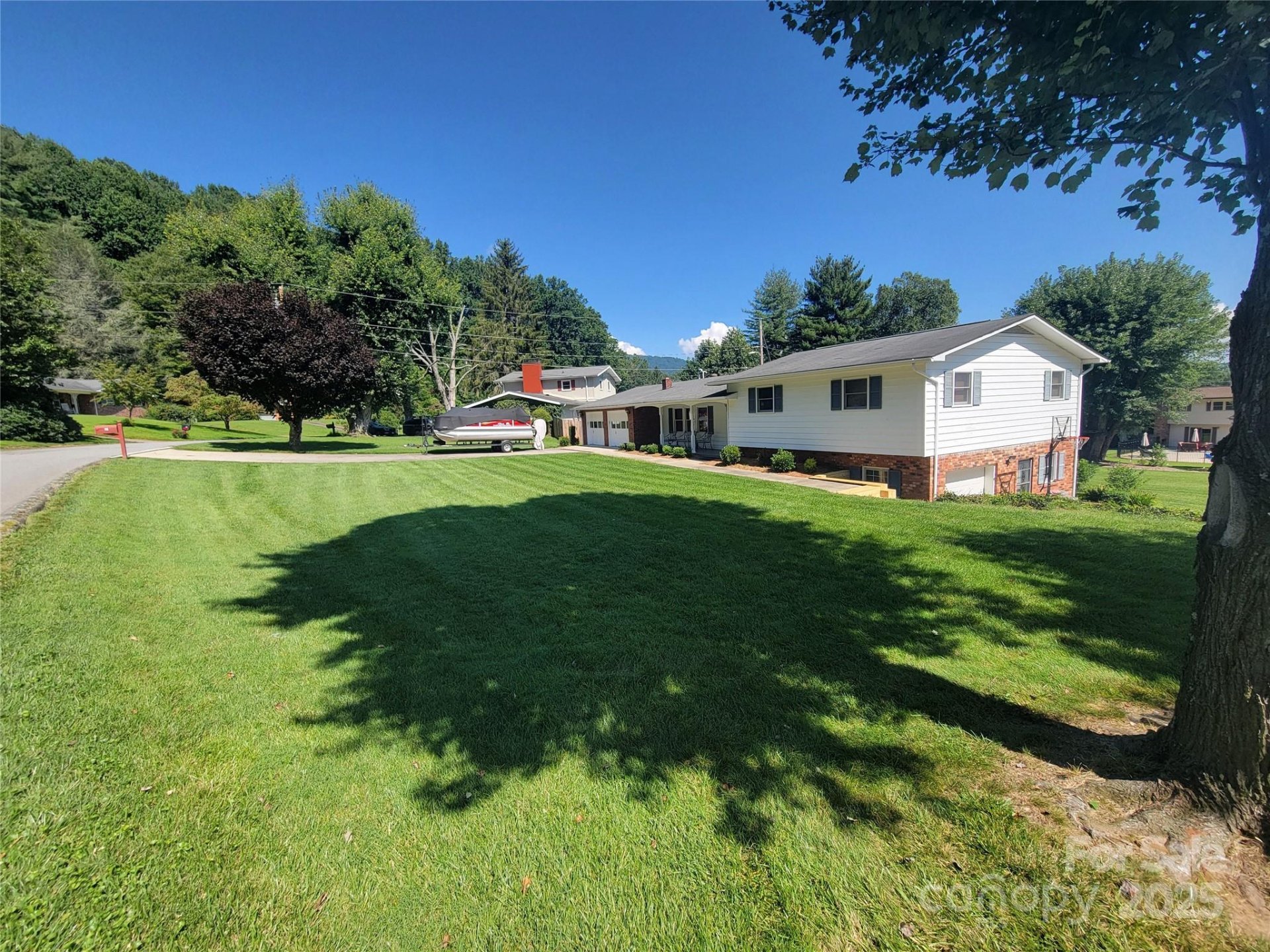 Property image 4 at 152 Springview Drive, Waynesville, NC 28786