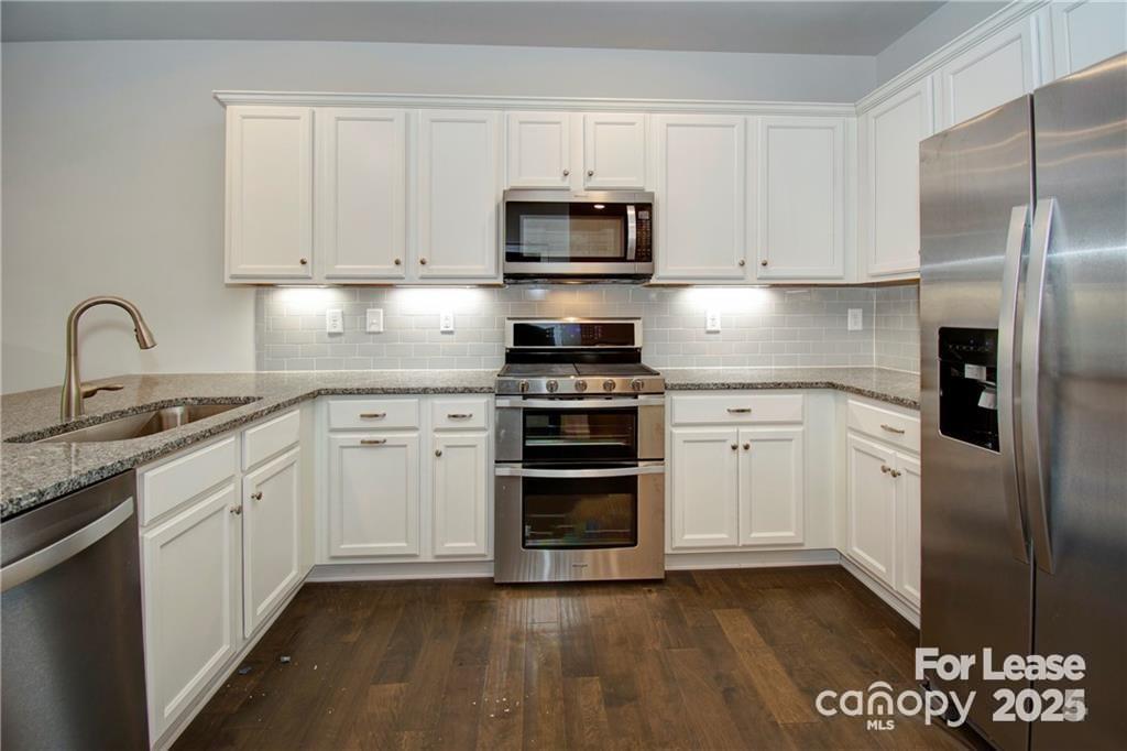 Property image 2 at 3126 Glenn Hope Way, Matthews, NC 28105