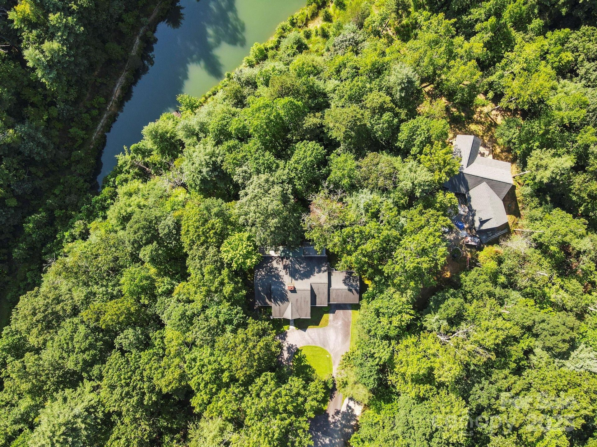 Property image 4 at 36 Macedonia West Drive, Saluda, NC 28773