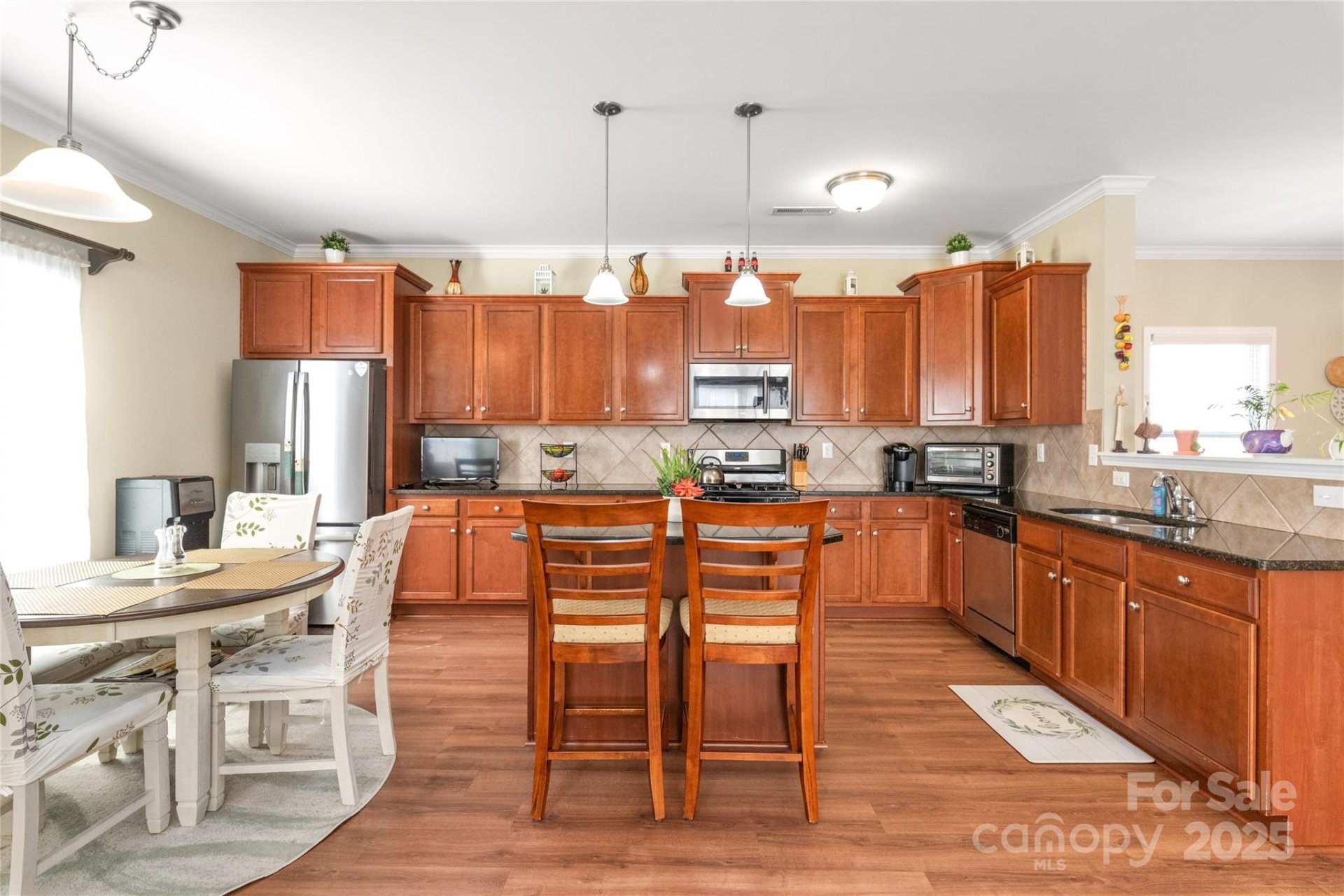 Property image 1 at 9810 Fernspray Road, Charlotte, NC 28215