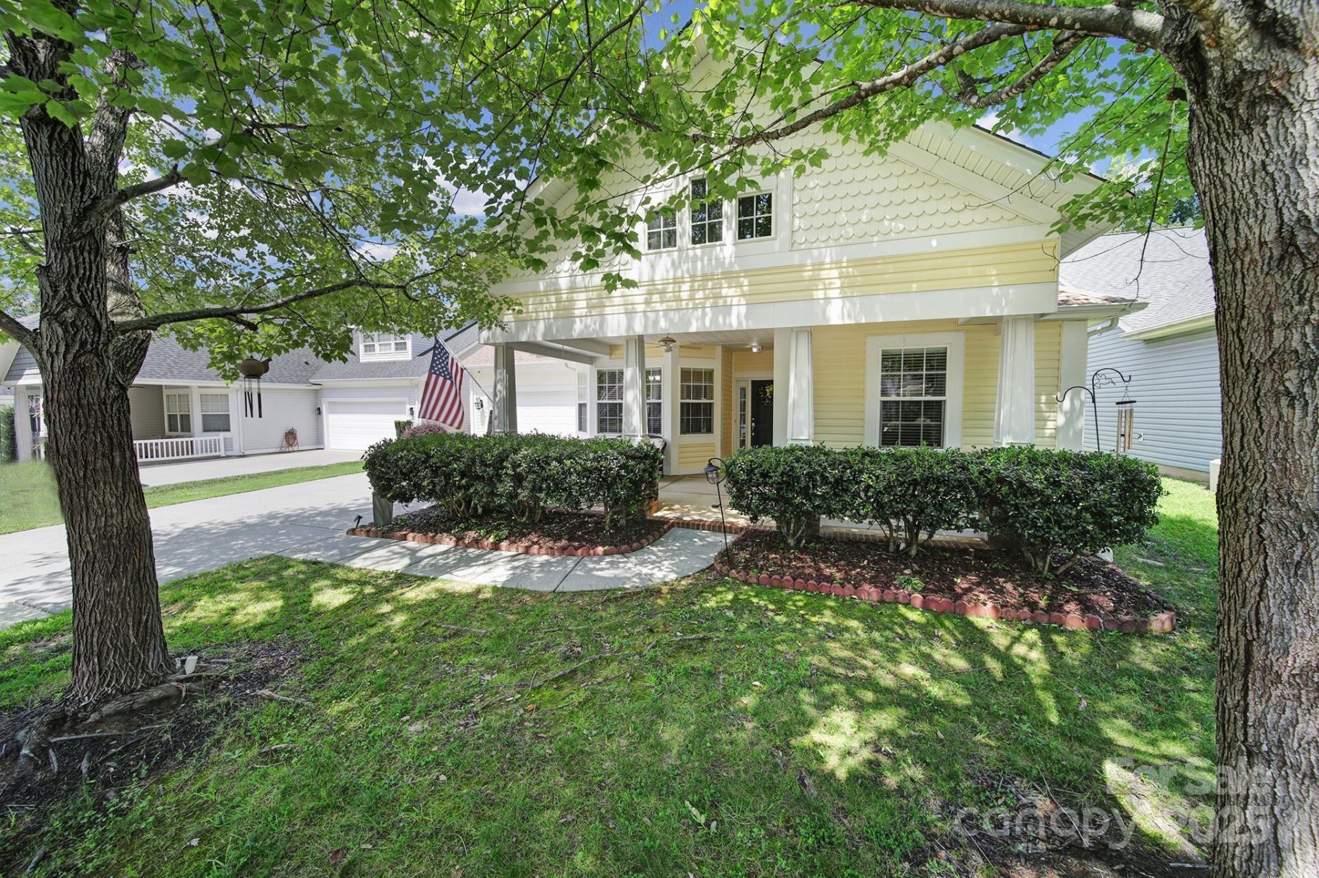 Callonwood, Matthews Community