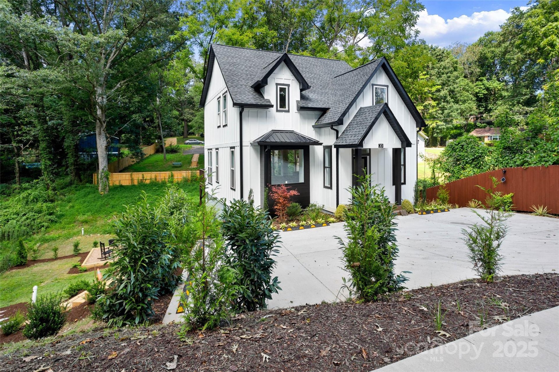Echo Hills, Asheville Community