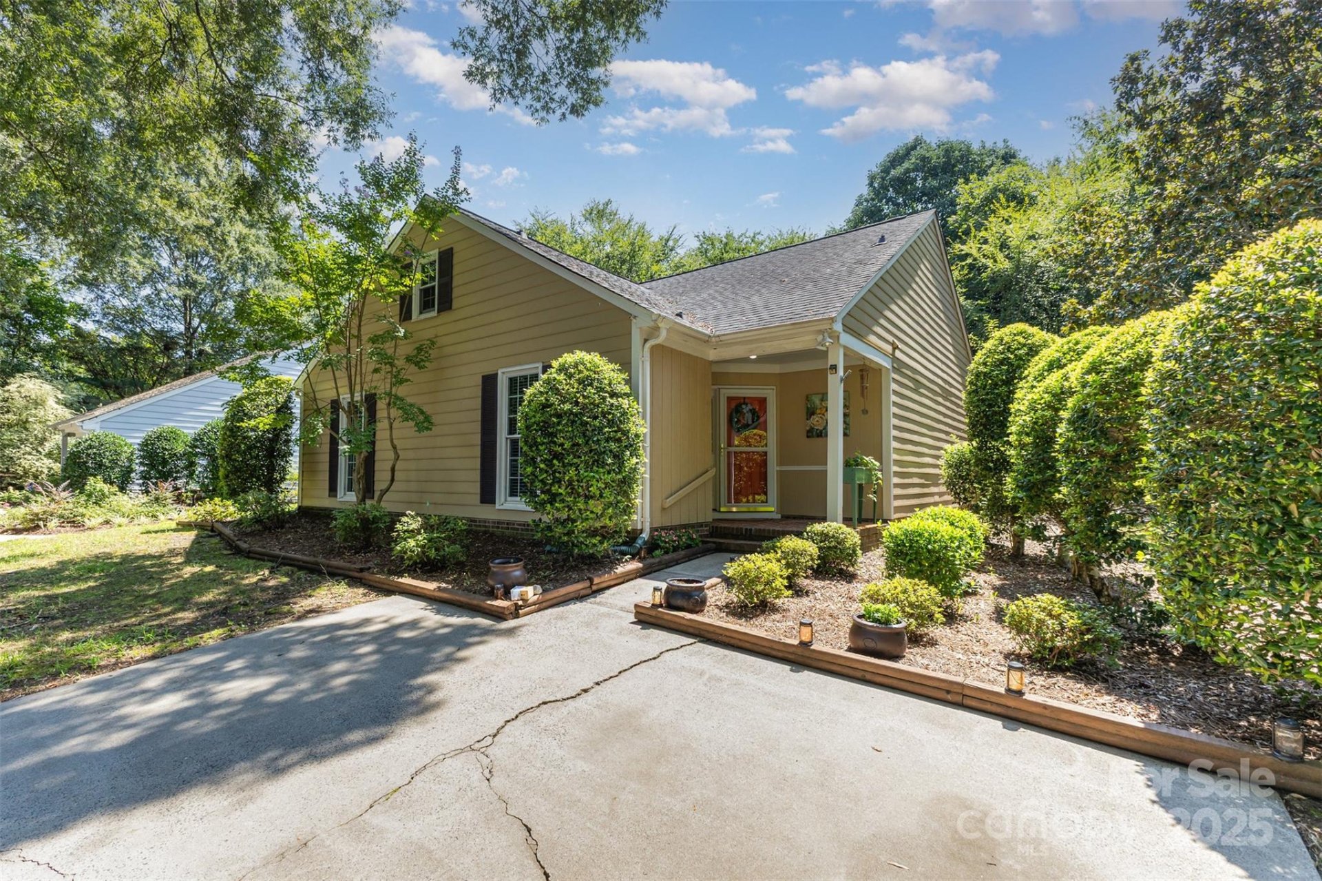 2605 Hillmont Drive