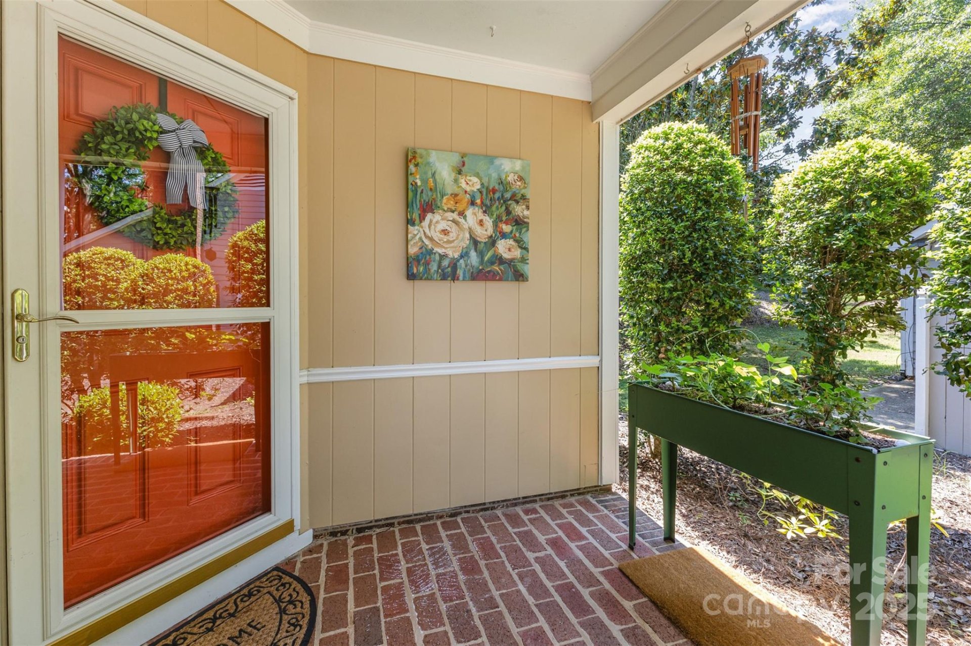 Property image 2 at 2605 Hillmont Drive, Charlotte, NC 28226