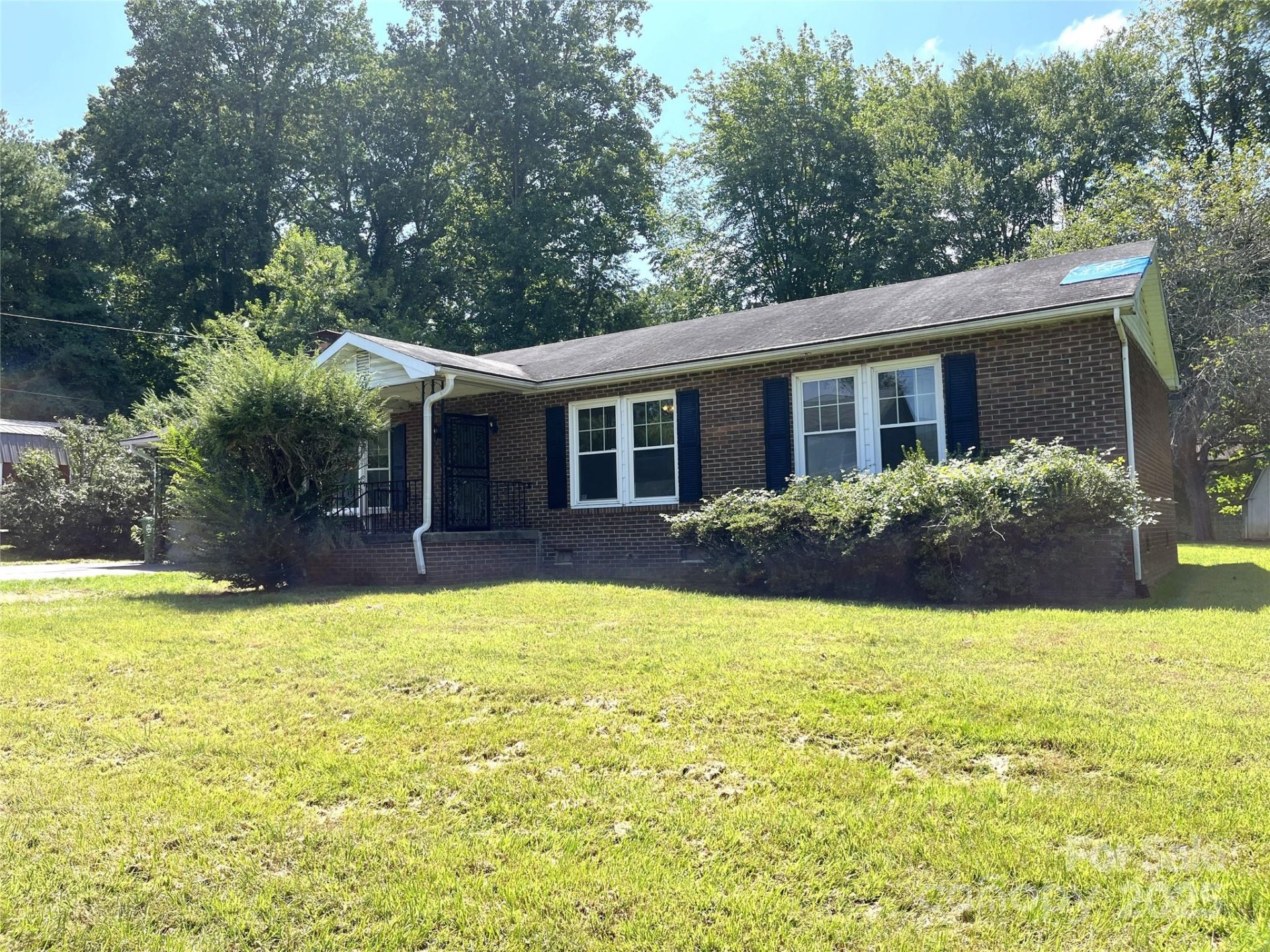 Property image 1 at 69 Hampton Street, Asheville, NC 28803