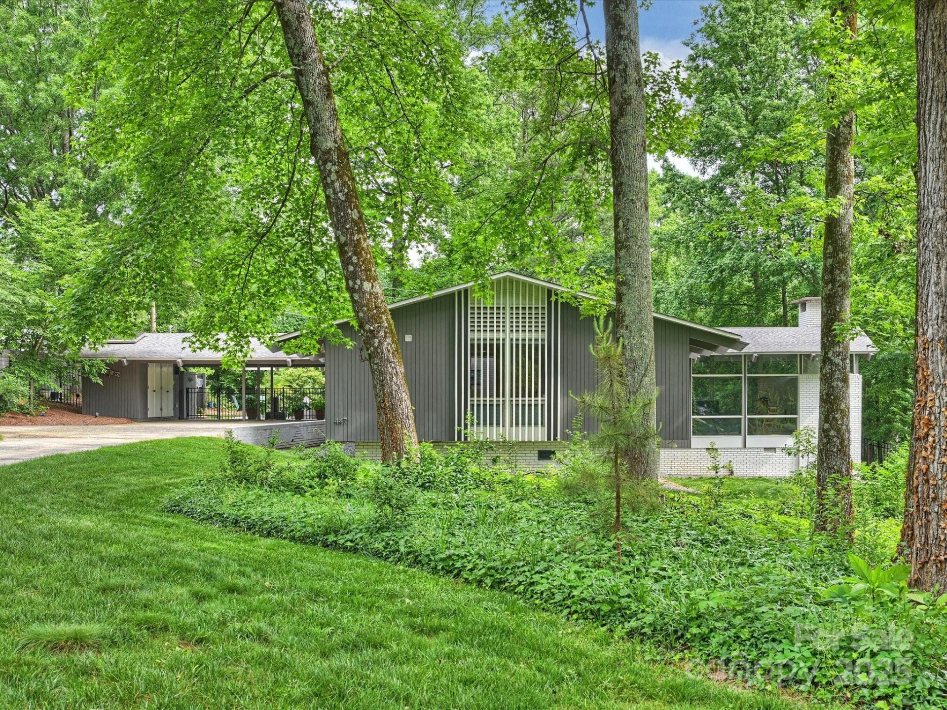 Property image 2 at 447 Merwick Circle, Charlotte, NC 28211