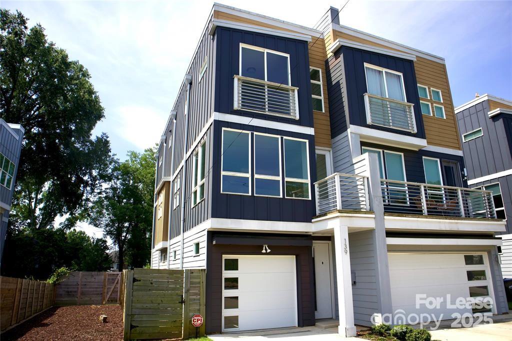139 S Bruns Avenue