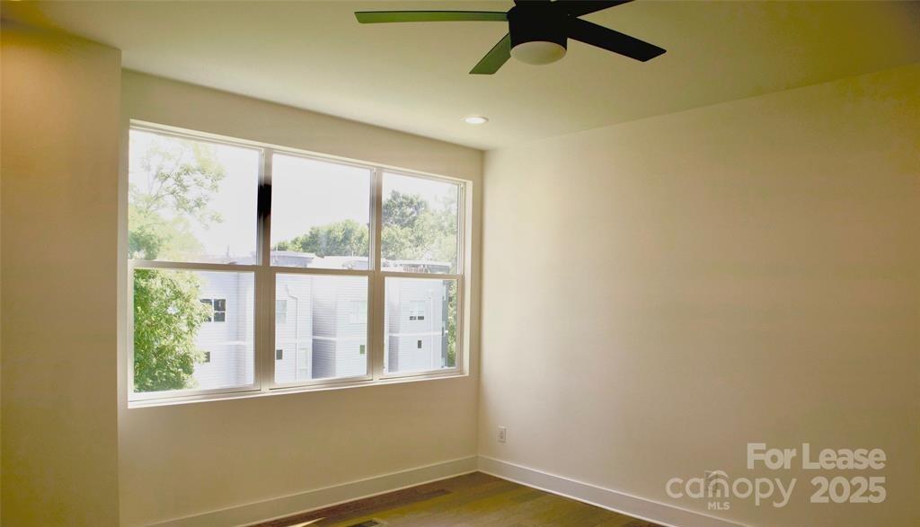 Property image 5 at 139 S Bruns Avenue, Charlotte, NC 28208