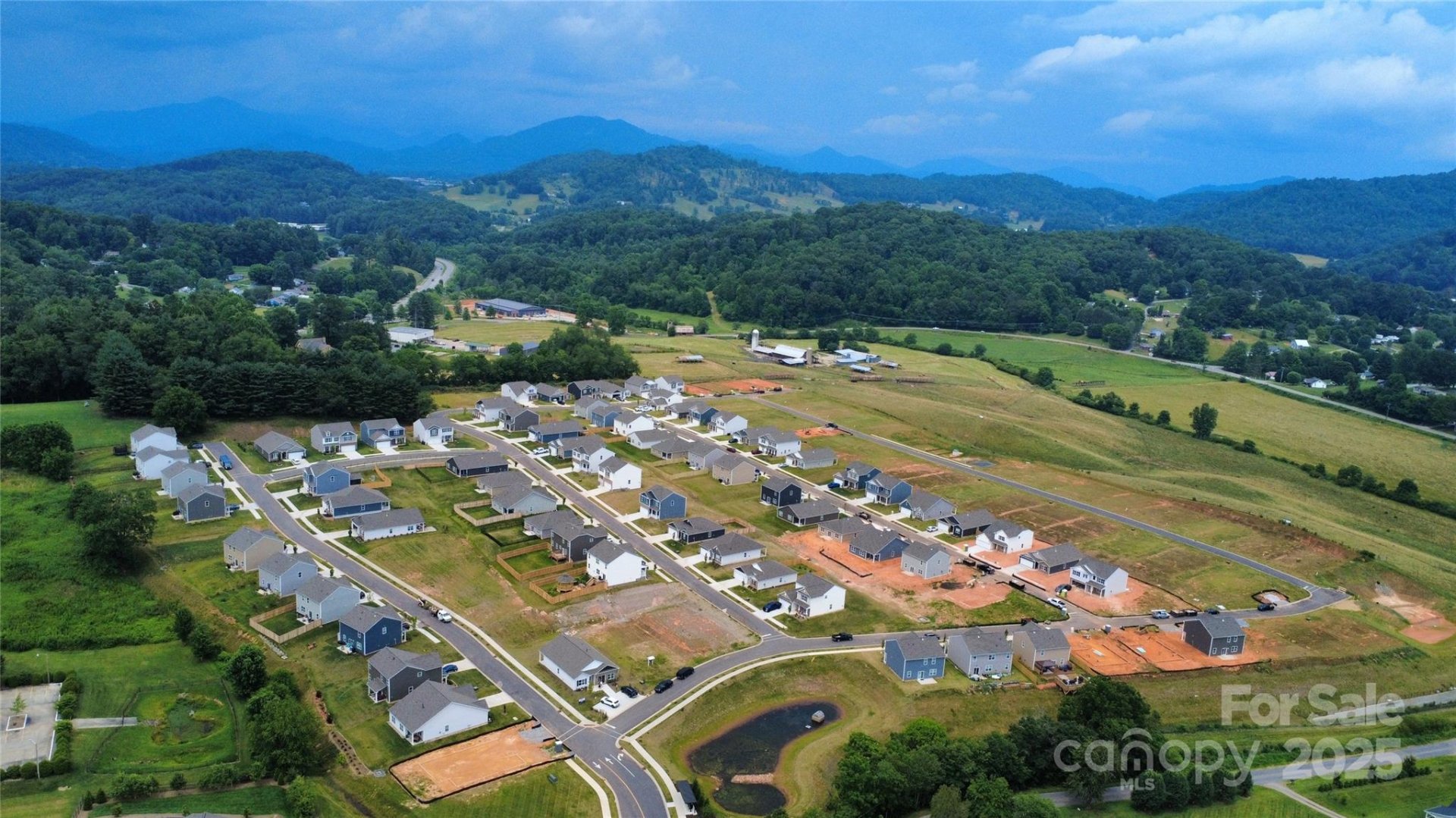 Property image 2 at 166 Ridgehaven Drive, Waynesville, NC 28786