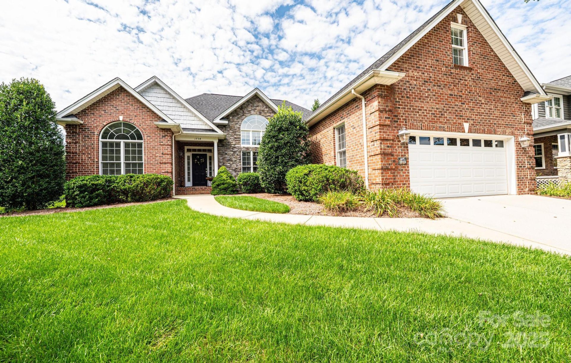 Property image 2 at 1734 30th Avenue Drive, Hickory, NC 28601