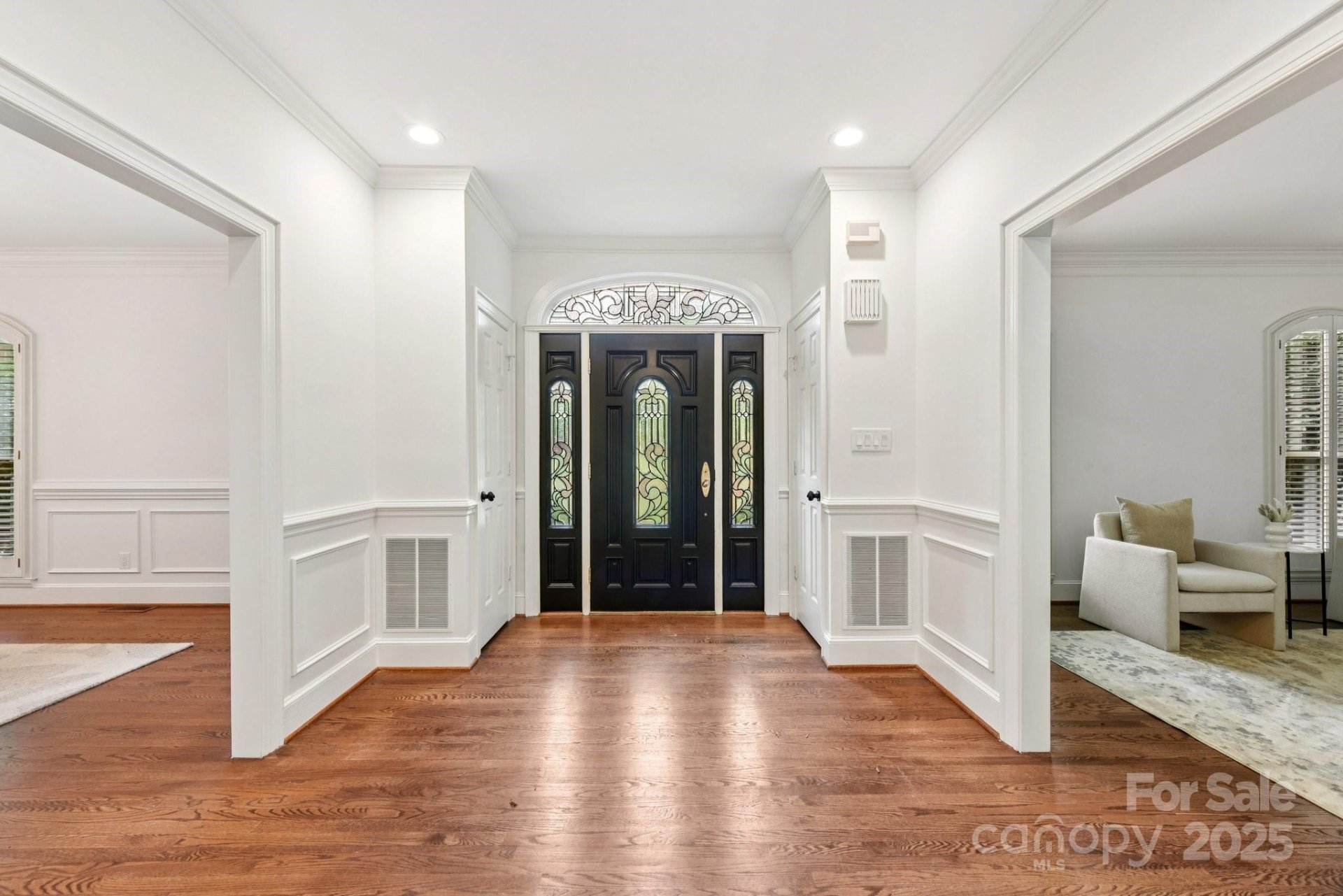 Property image 4 at 6911 Chatford Lane, Charlotte, NC 28210