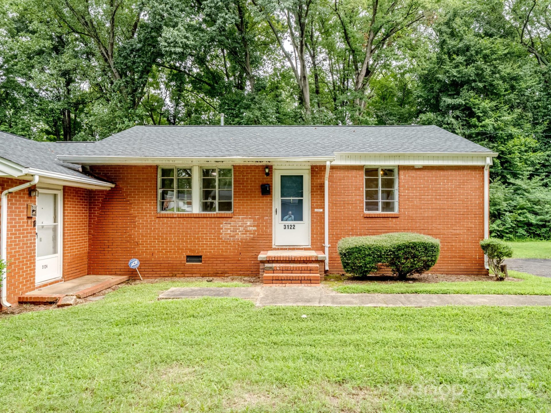3122 Marlborough Road